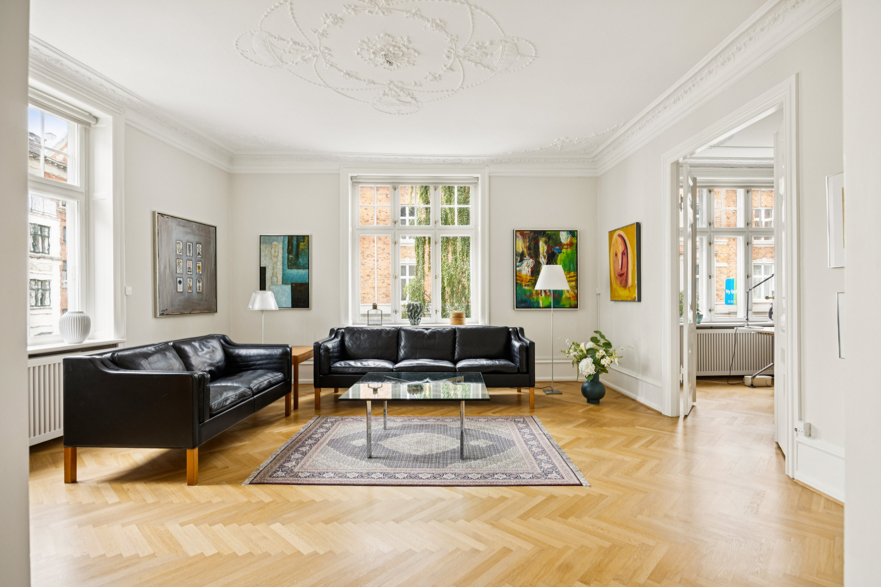Fremhævet stue billede i fuldskærmstilstand. Billede af Sankt Thomas Alle 15, 2. tv., 1824 Frederiksberg C