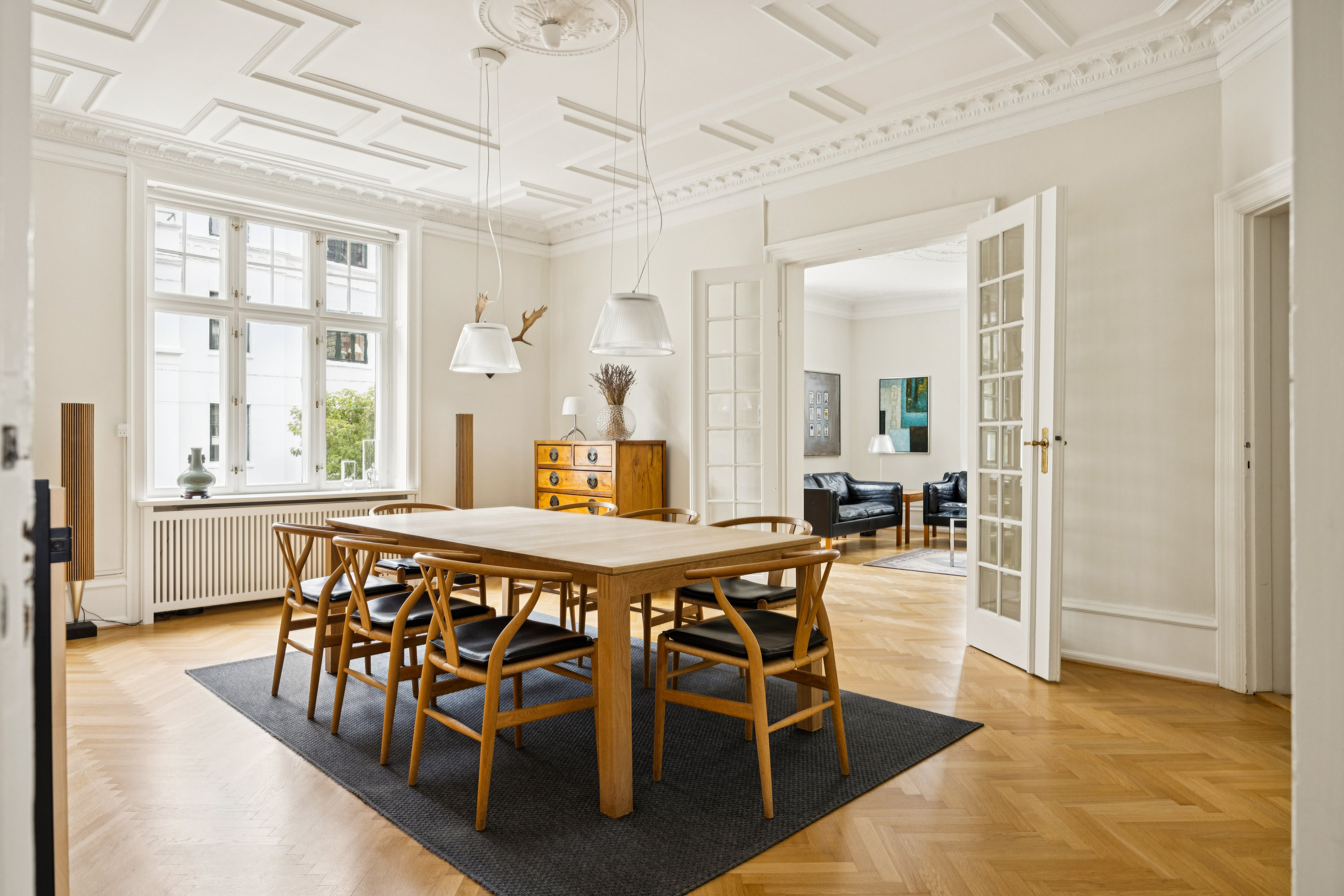 Fremhævet stue billede i fuldskærmstilstand. Billede af Sankt Thomas Alle 15, 2. tv., 1824 Frederiksberg C
