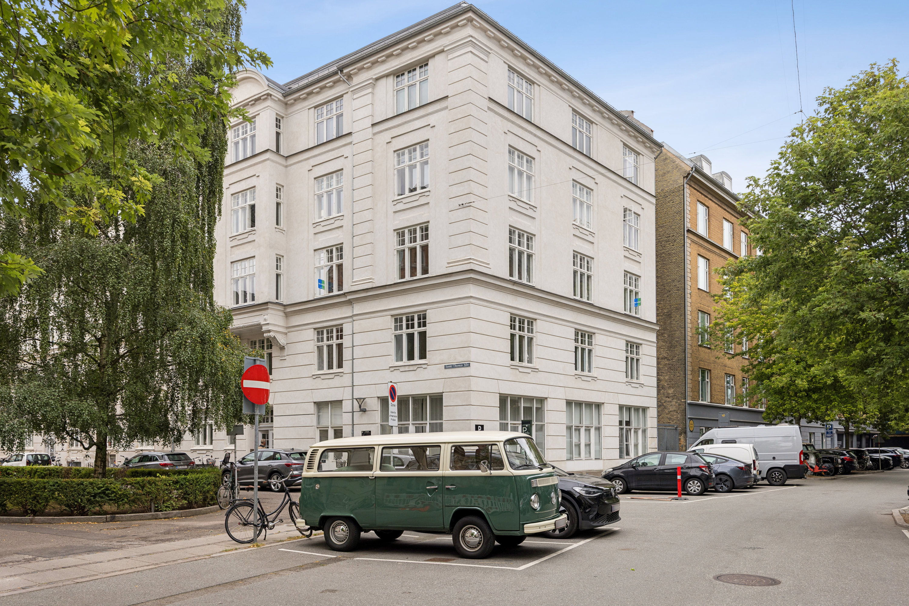 Fremhævet andet billede i fuldskærmstilstand. Billede af Sankt Thomas Alle 15, 2. tv., 1824 Frederiksberg C