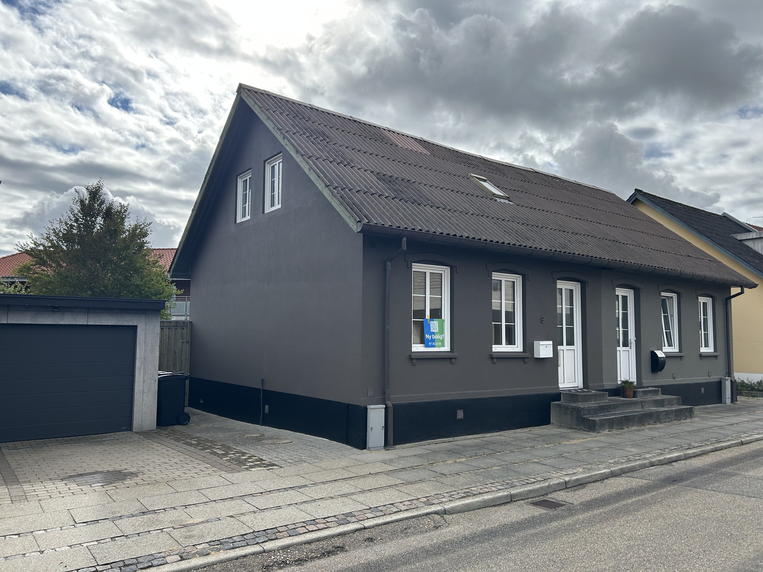 Fremhævet  billede i fuldskærmstilstand. Billede af Nylandsvej 9, 6900 Skjern