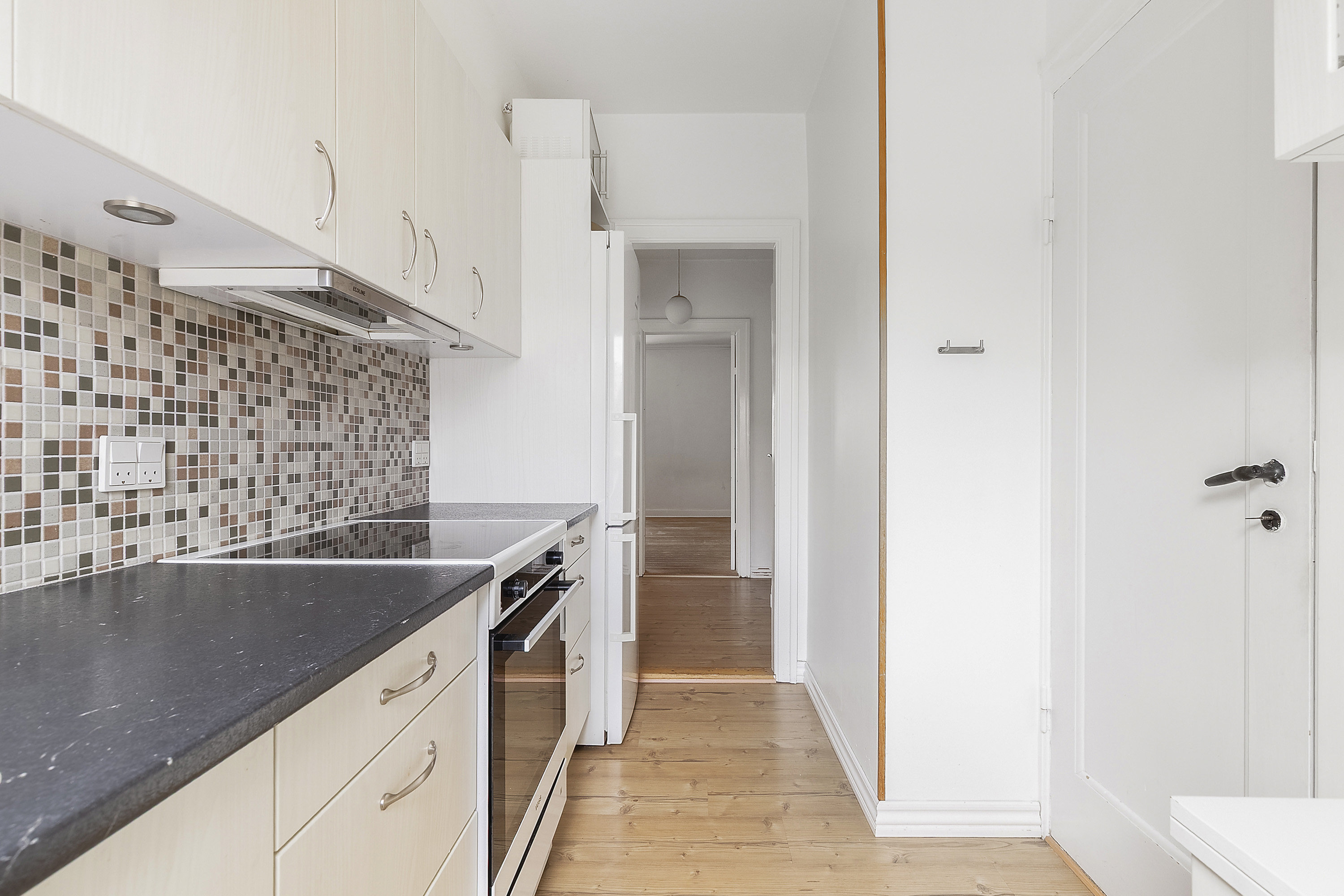 Fremhævet køkken billede i fuldskærmstilstand. Billede af Langelandsgade 208, 2. th., 8200 Aarhus N