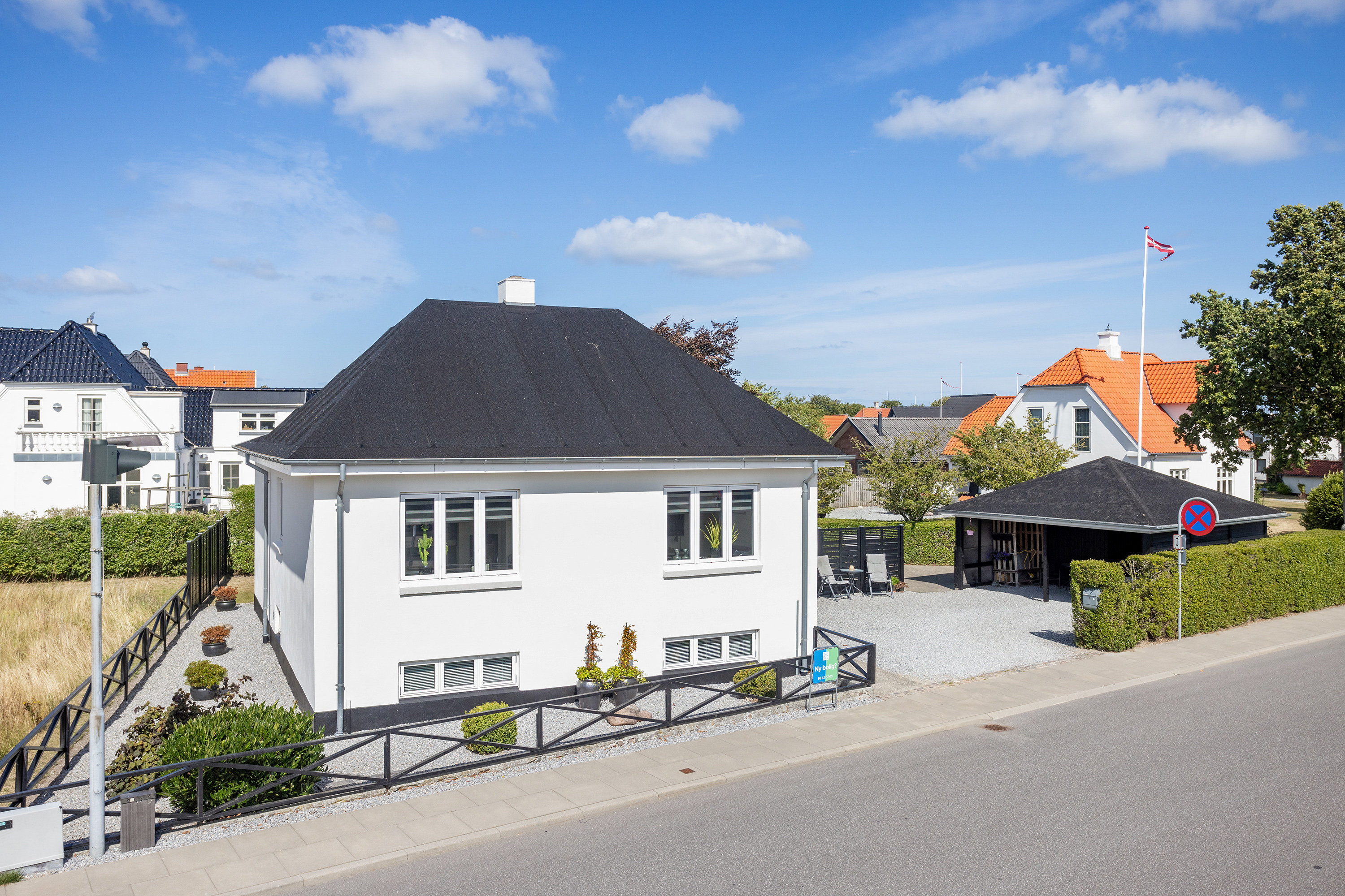 Skolevej 1, 9970 Strandby