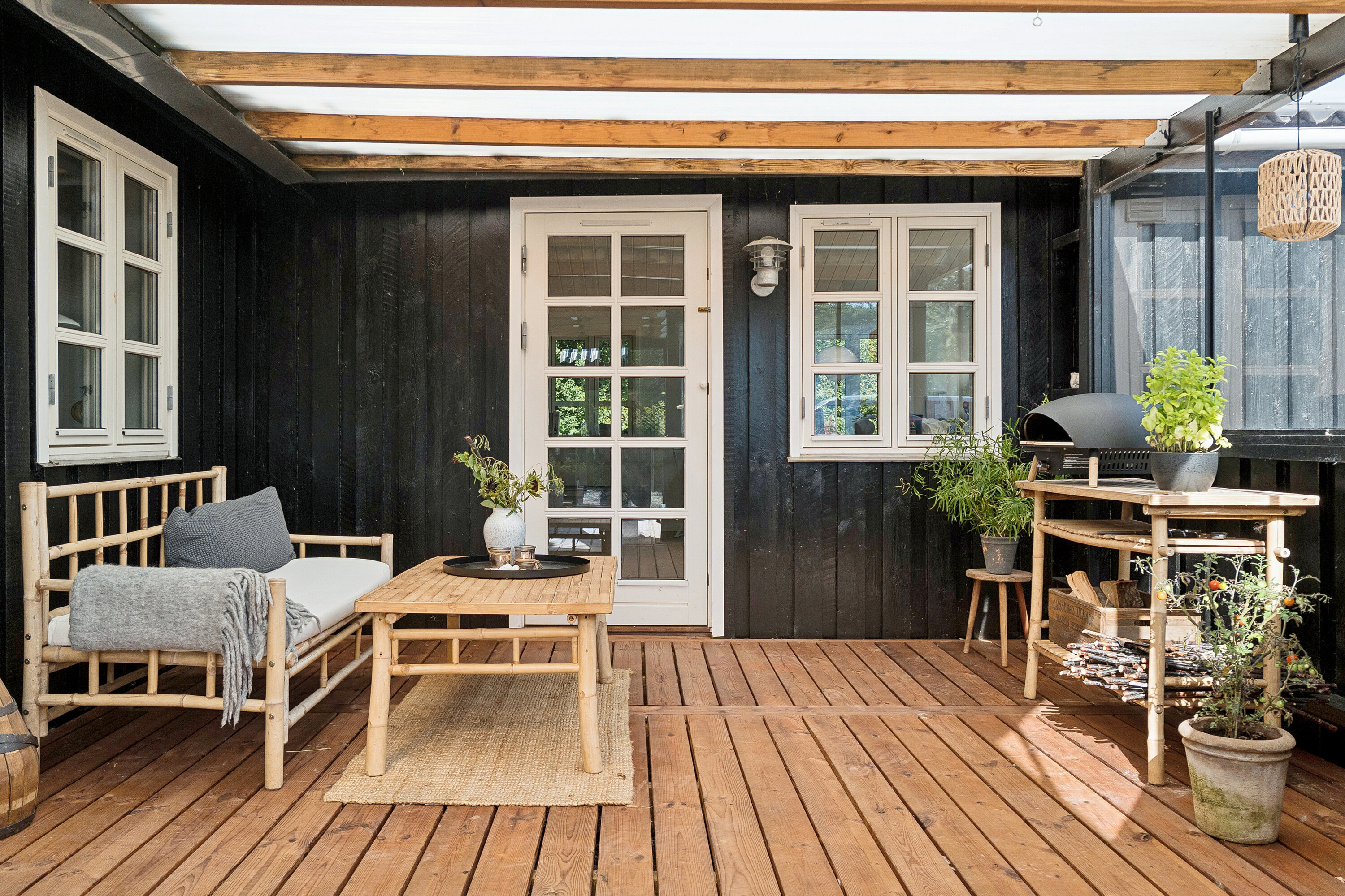 Fremhævet terrasse billede i fuldskærmstilstand. Billede af Humlebivej 26, 9000 Aalborg
