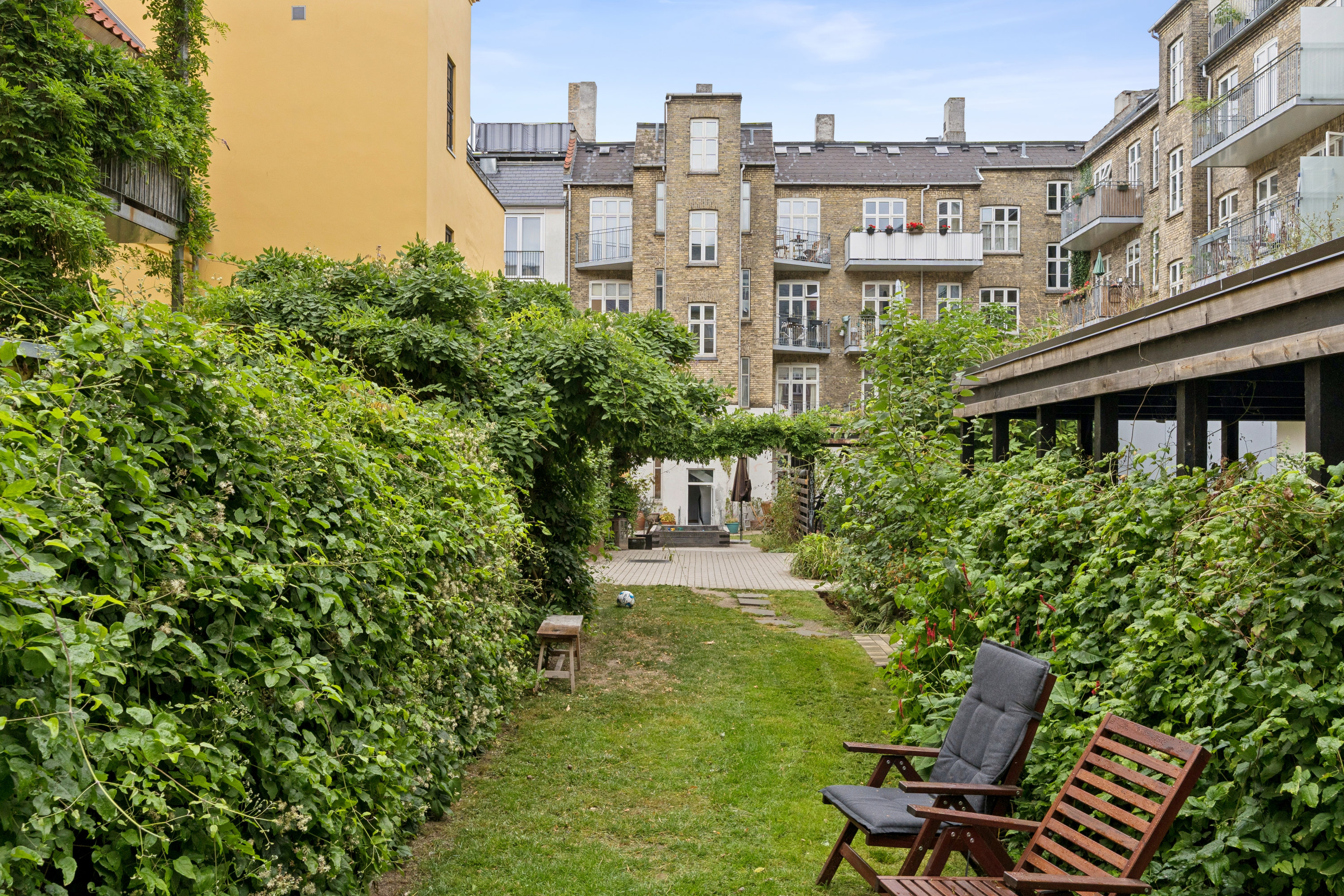 Fremhævet have billede i fuldskærmstilstand. Billede af Landskronagade 58, 2. tv., 2100 København Ø