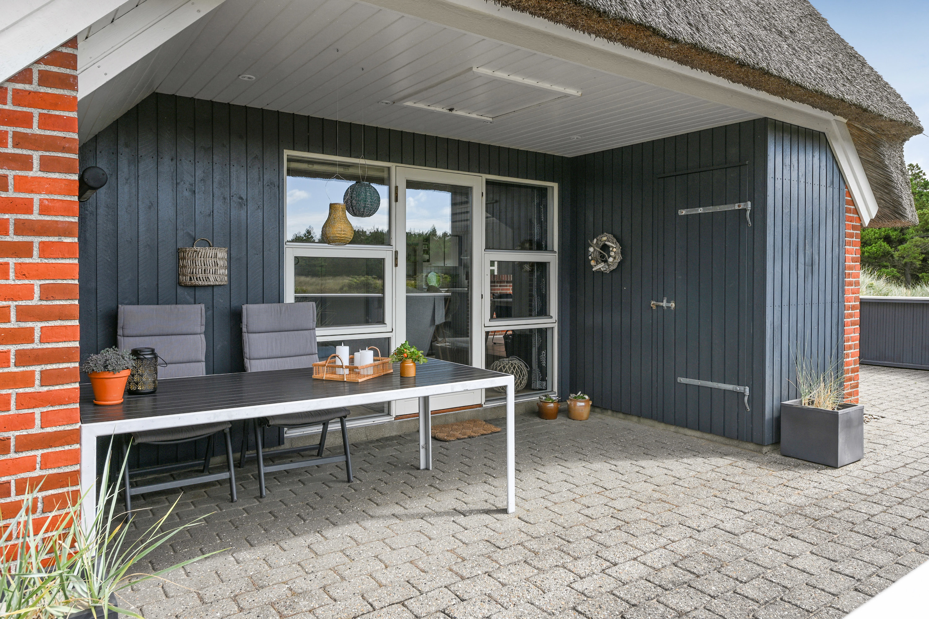 Fremhævet terrasse billede i fuldskærmstilstand. Billede af Solhaven 18, 6857 Blåvand