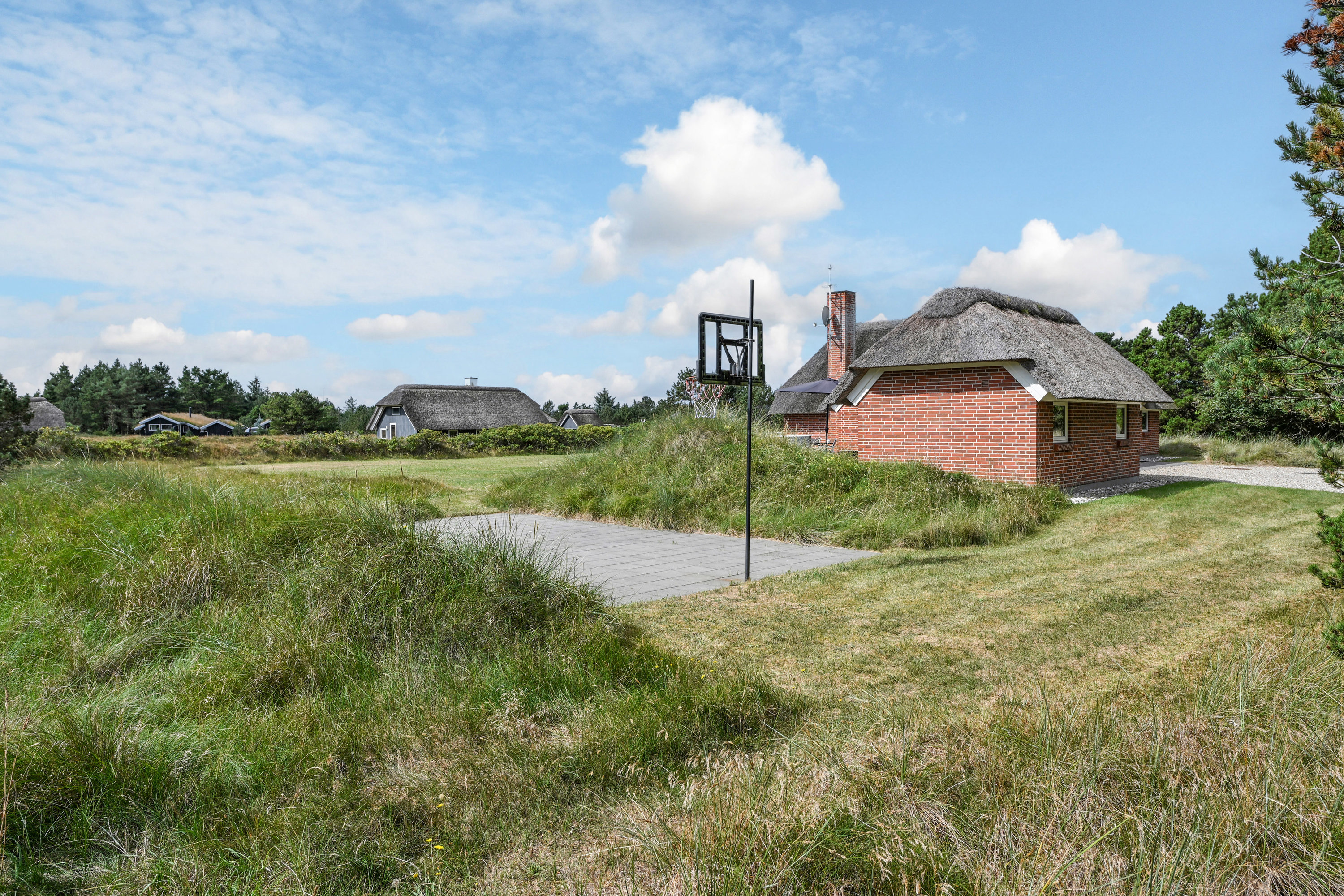 Fremhævet have billede i fuldskærmstilstand. Billede af Solhaven 18, 6857 Blåvand
