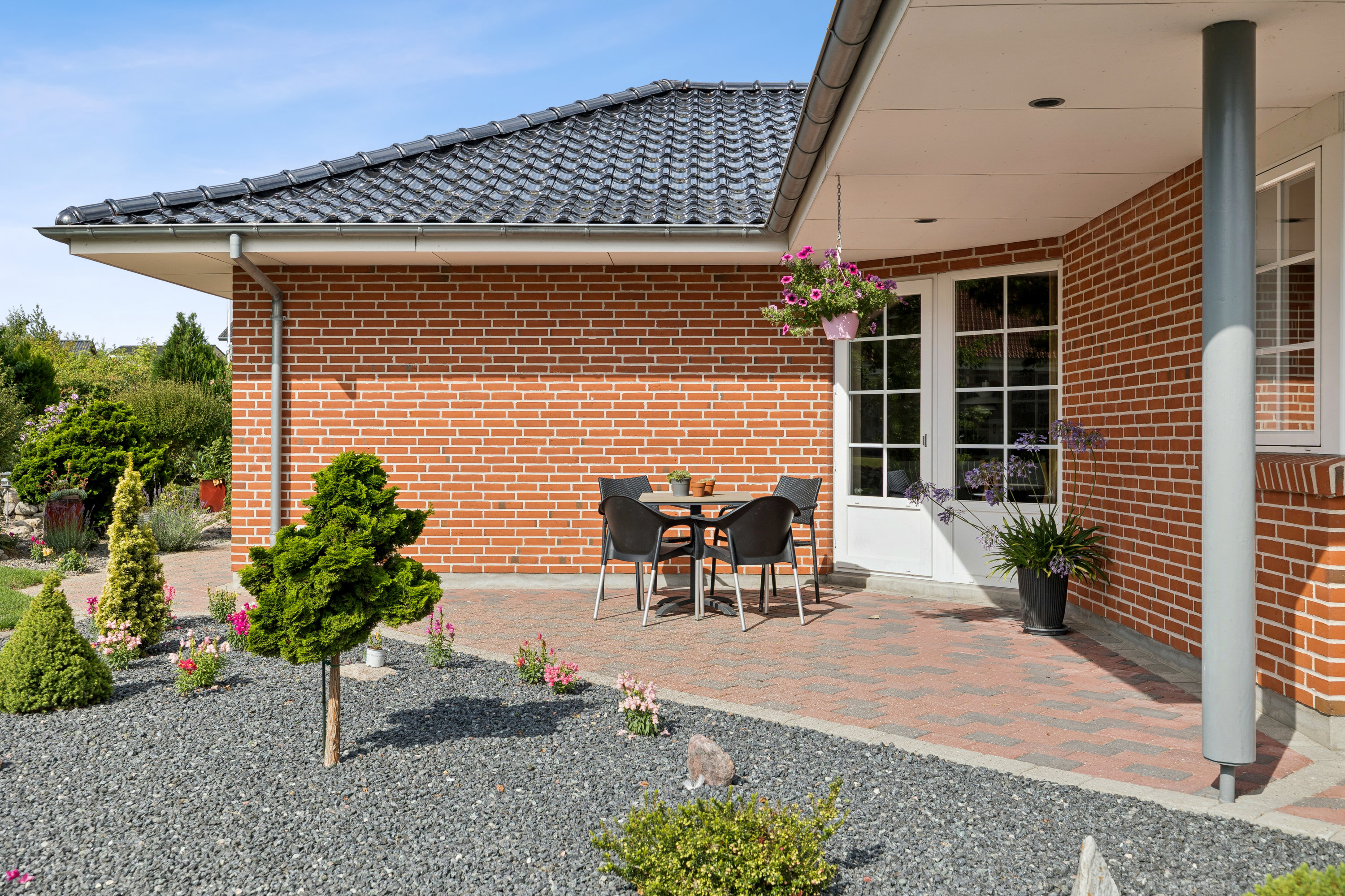 Fremhævet terrasse billede i fuldskærmstilstand. Billede af Tingmosevej 1, Valsgård, 9500 Hobro
