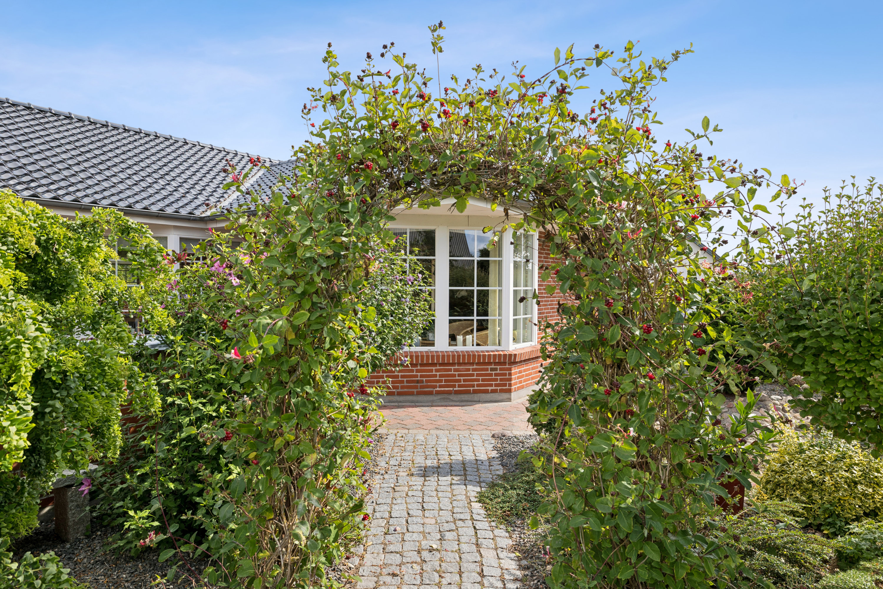 Fremhævet have billede i fuldskærmstilstand. Billede af Tingmosevej 1, Valsgård, 9500 Hobro