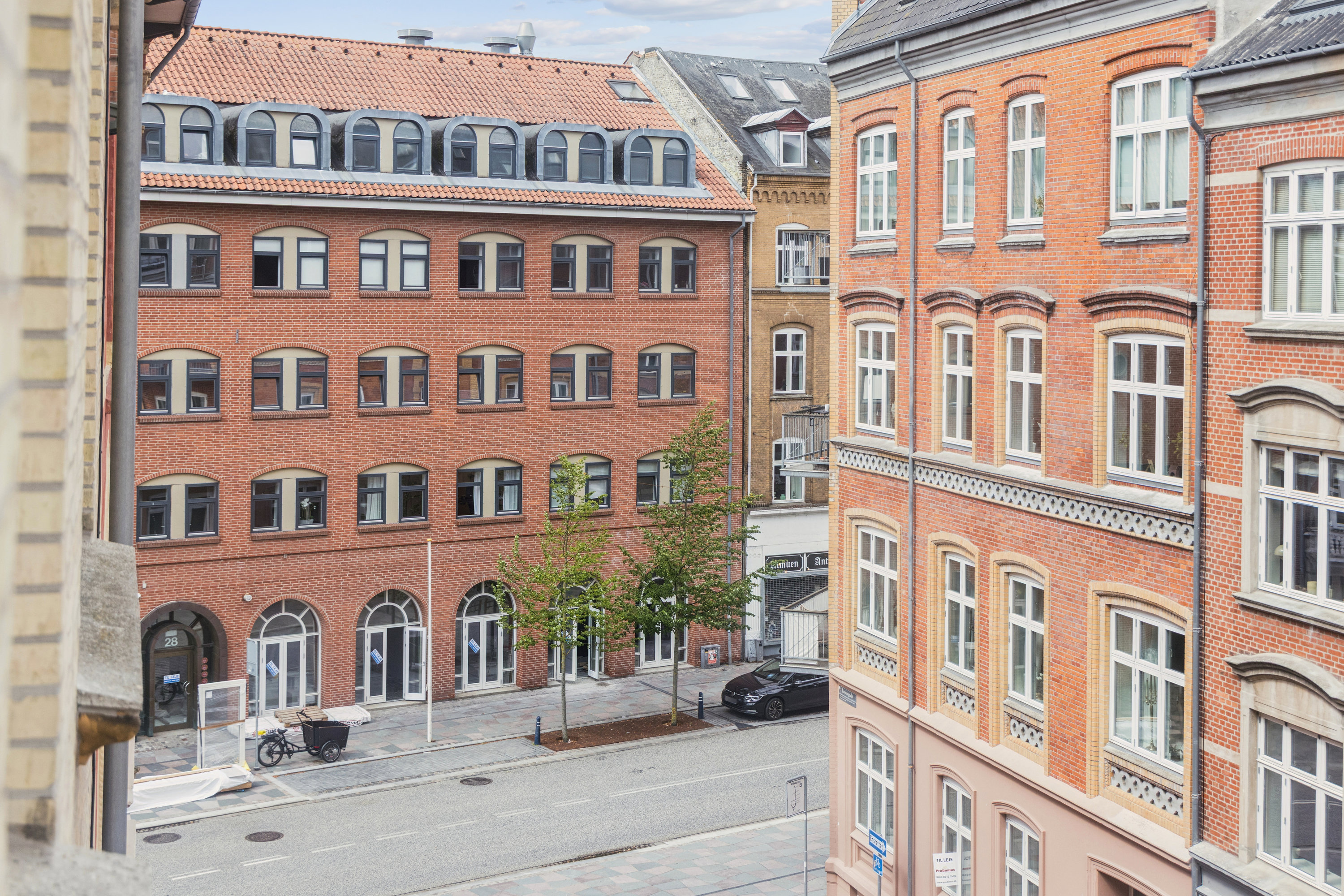 Fremhævet andet billede i fuldskærmstilstand. Billede af Louisegade 4, 3. th., 9000 Aalborg