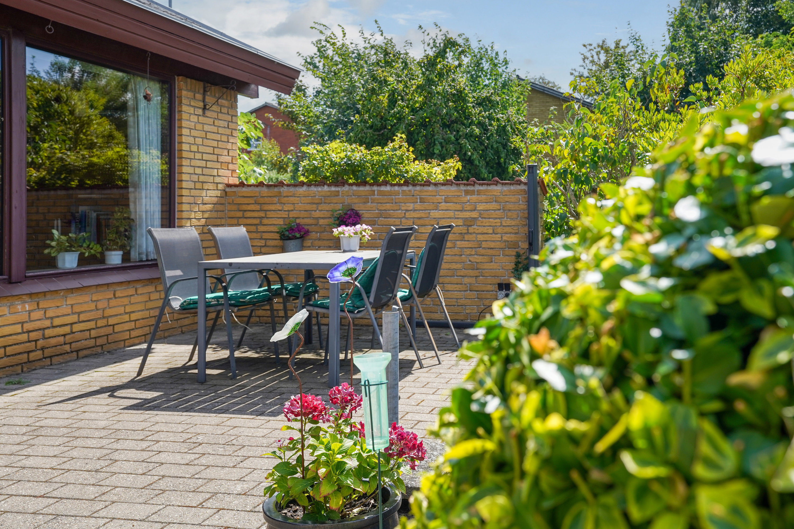Fremhævet terrasse billede i fuldskærmstilstand. Billede af Mølkæret 209, 5330 Munkebo
