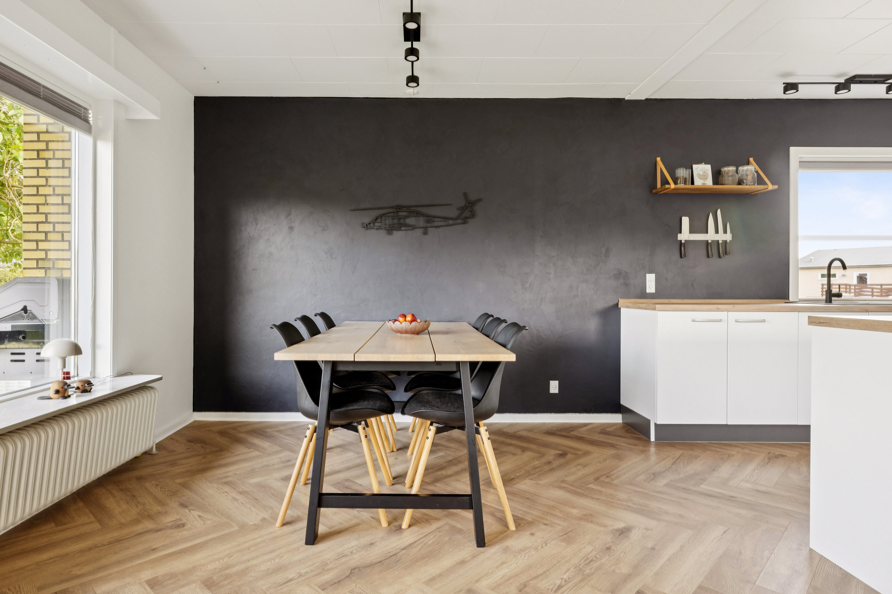 Fremhævet spisestue billede i fuldskærmstilstand. Billede af Stadionvej 8, 7850 Stoholm Jyll