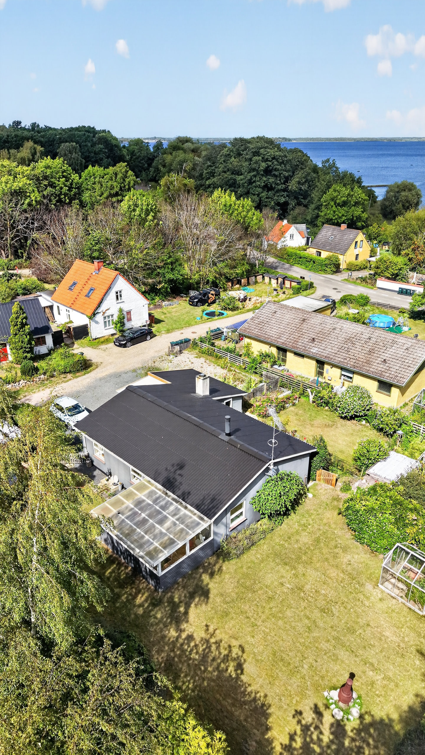 Fremhævet ejendommen billede i fuldskærmstilstand. Billede af Egebjergvej 214, Strandhusene, 4500 Nykøbing Sj
