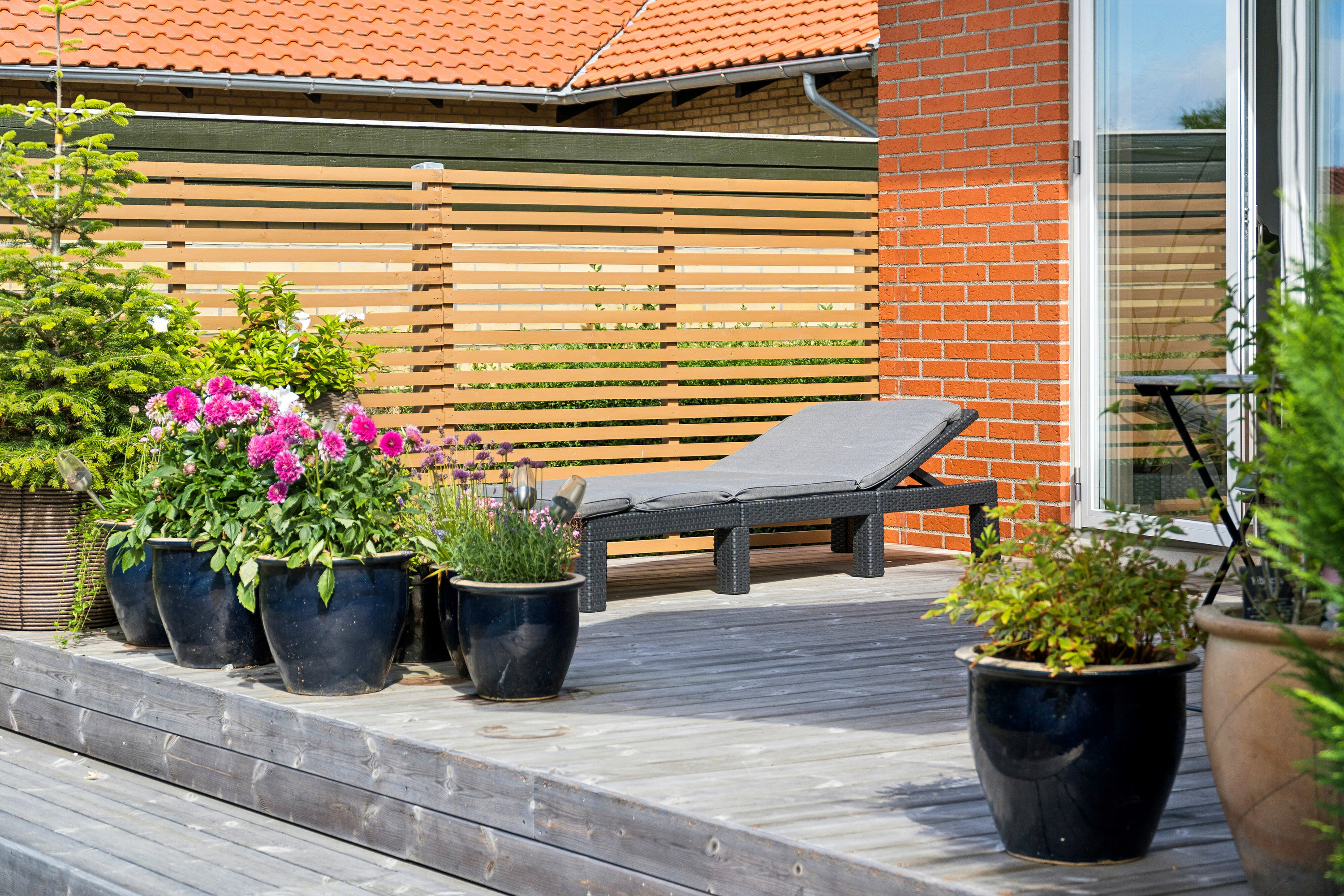 Fremhævet terrasse billede i fuldskærmstilstand. Billede af Solvej 17, Tåsinge, 5700 Svendborg