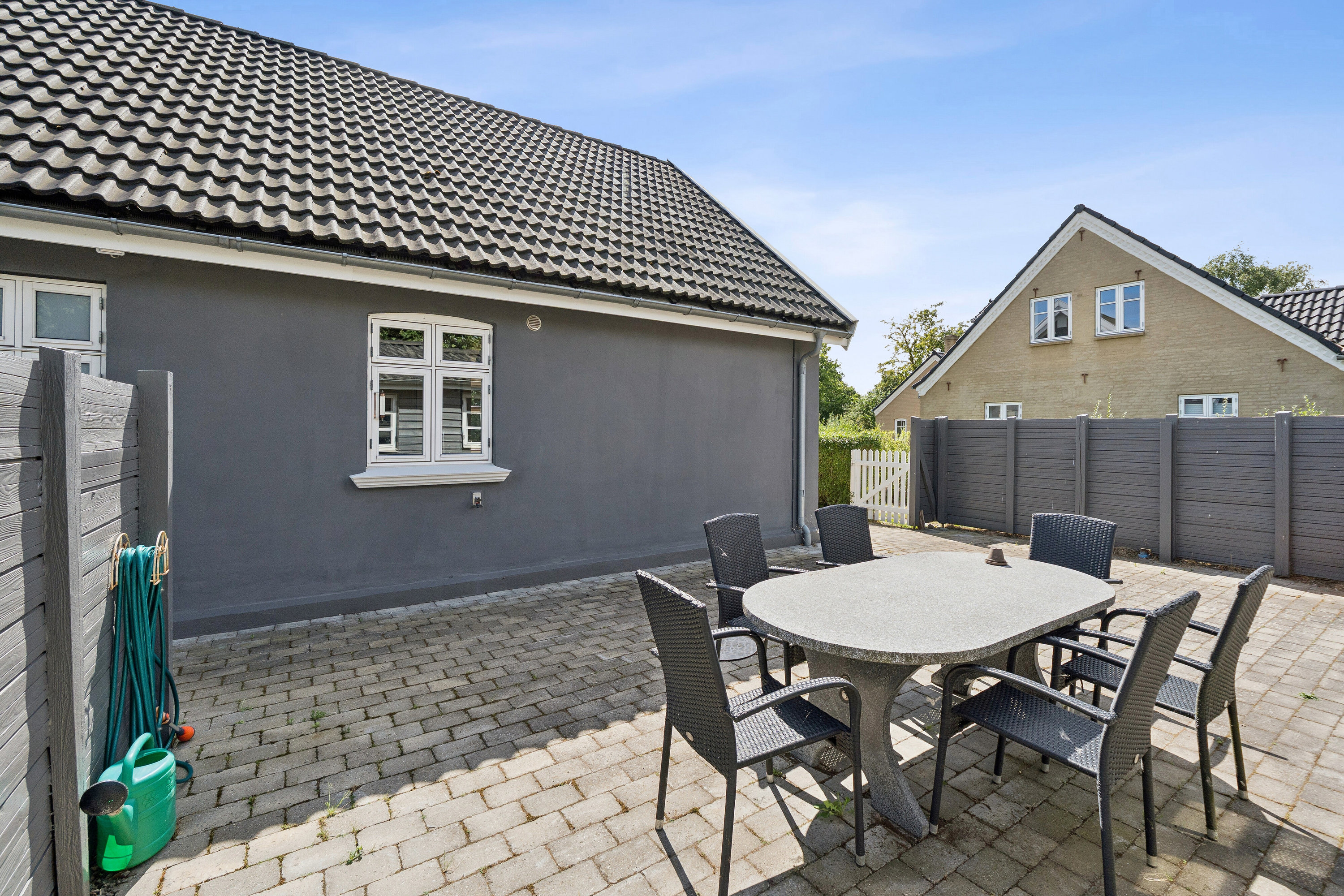 Fremhævet terrasse billede i fuldskærmstilstand. Billede af Labingvej 9, Labing, 8462 Harlev J