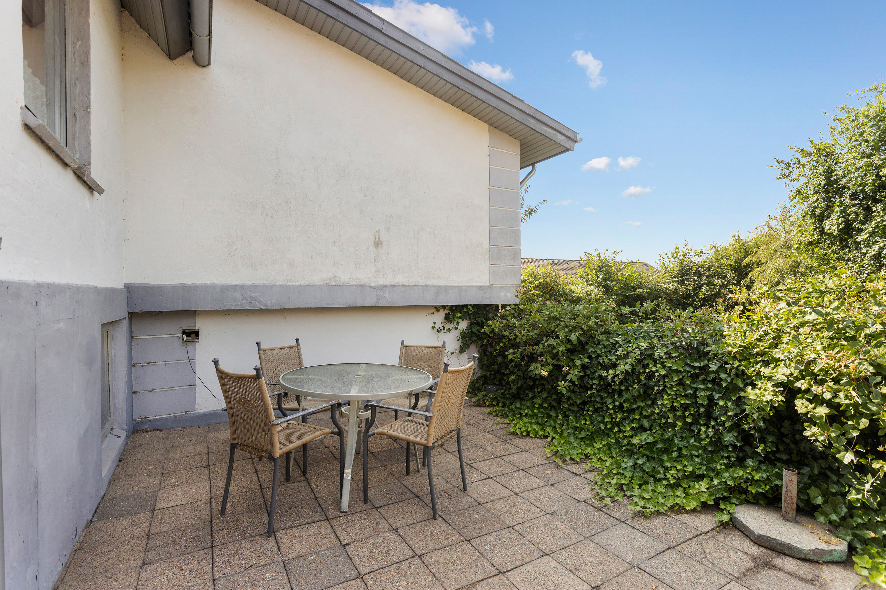 Fremhævet terrasse billede i fuldskærmstilstand. Billede af Erantisvej 6, 9750 Østervrå