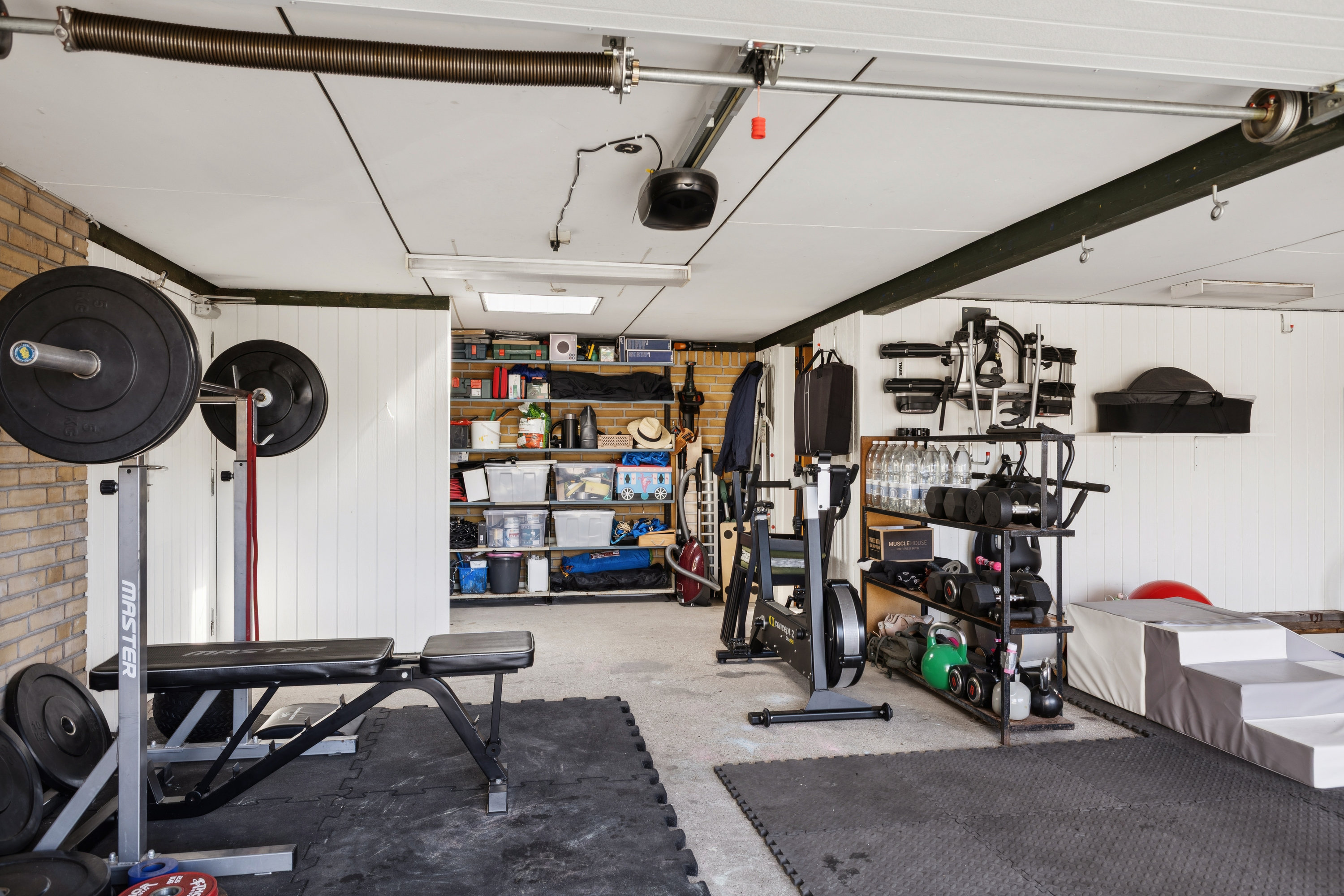 Fremhævet garage billede i fuldskærmstilstand. Billede af Ametystvej 13, 8541 Skødstrup