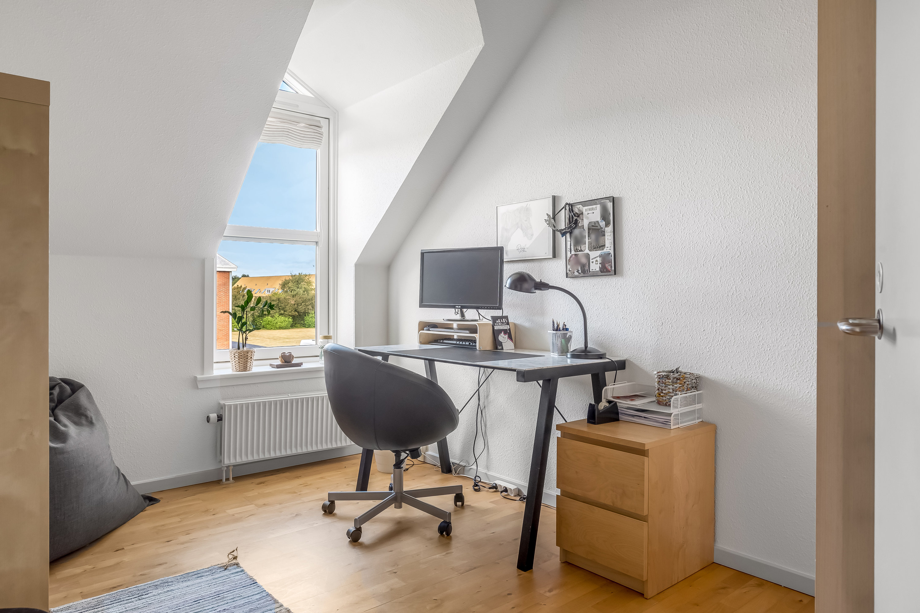 Fremhævet ejendommen billede i fuldskærmstilstand. Billede af Rendsborggade 19C, 1. th., 7500 Holstebro