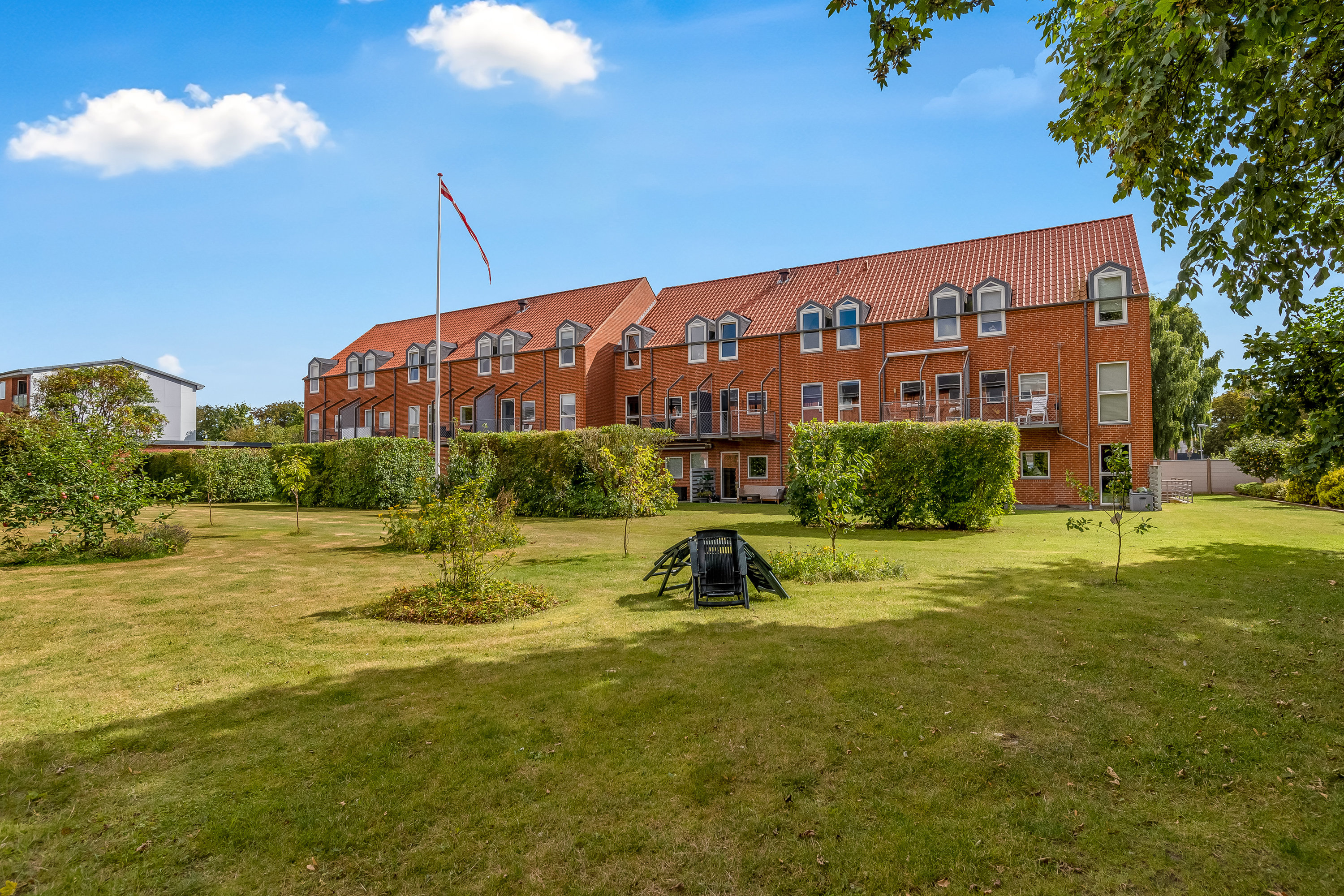 Fremhævet ejendommen billede i fuldskærmstilstand. Billede af Rendsborggade 19C, 1. th., 7500 Holstebro