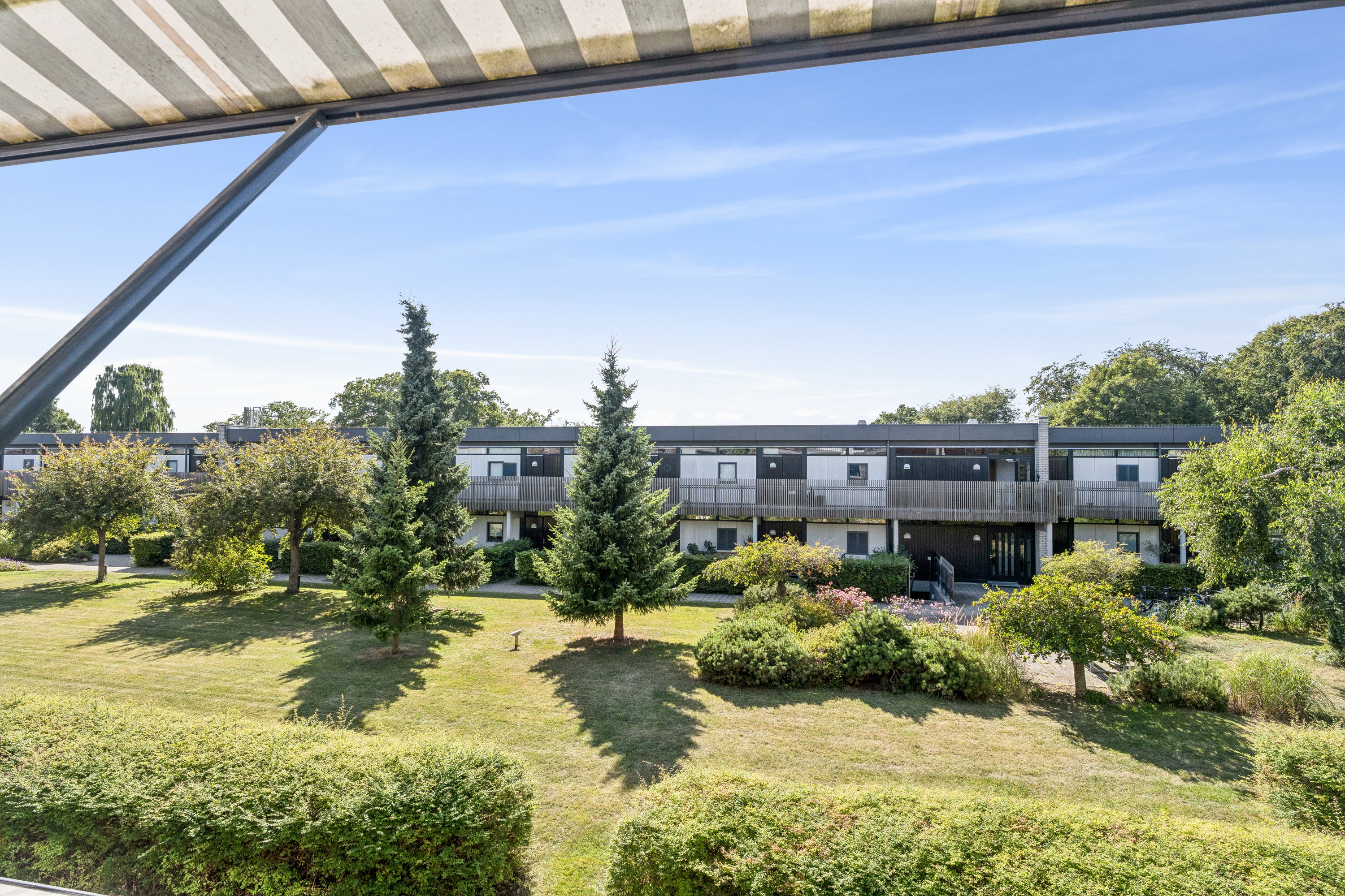 Fremhævet udsigt billede i fuldskærmstilstand. Billede af Mølleåparken 31, 1. g., 2800 Kongens Lyngby