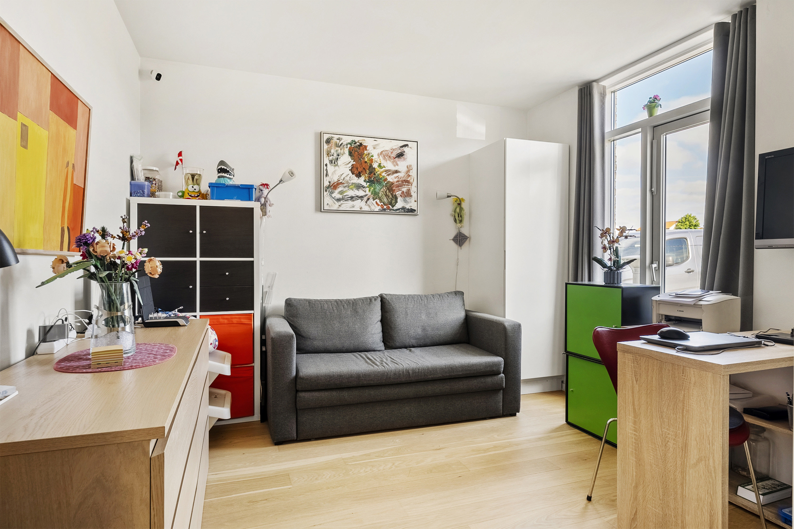 Fremhævet kontor billede i fuldskærmstilstand. Billede af Kystvej 23, st. th., 7130 Juelsminde