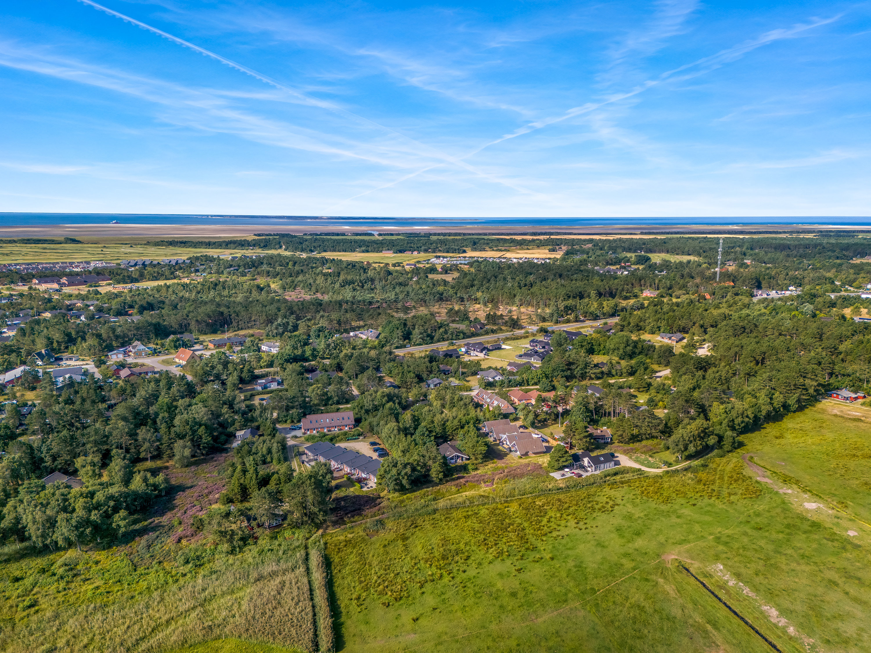 Fremhævet luftfoto billede i fuldskærmstilstand. Billede af Lyngvejen 63D, Havneby, 6792 Rømø