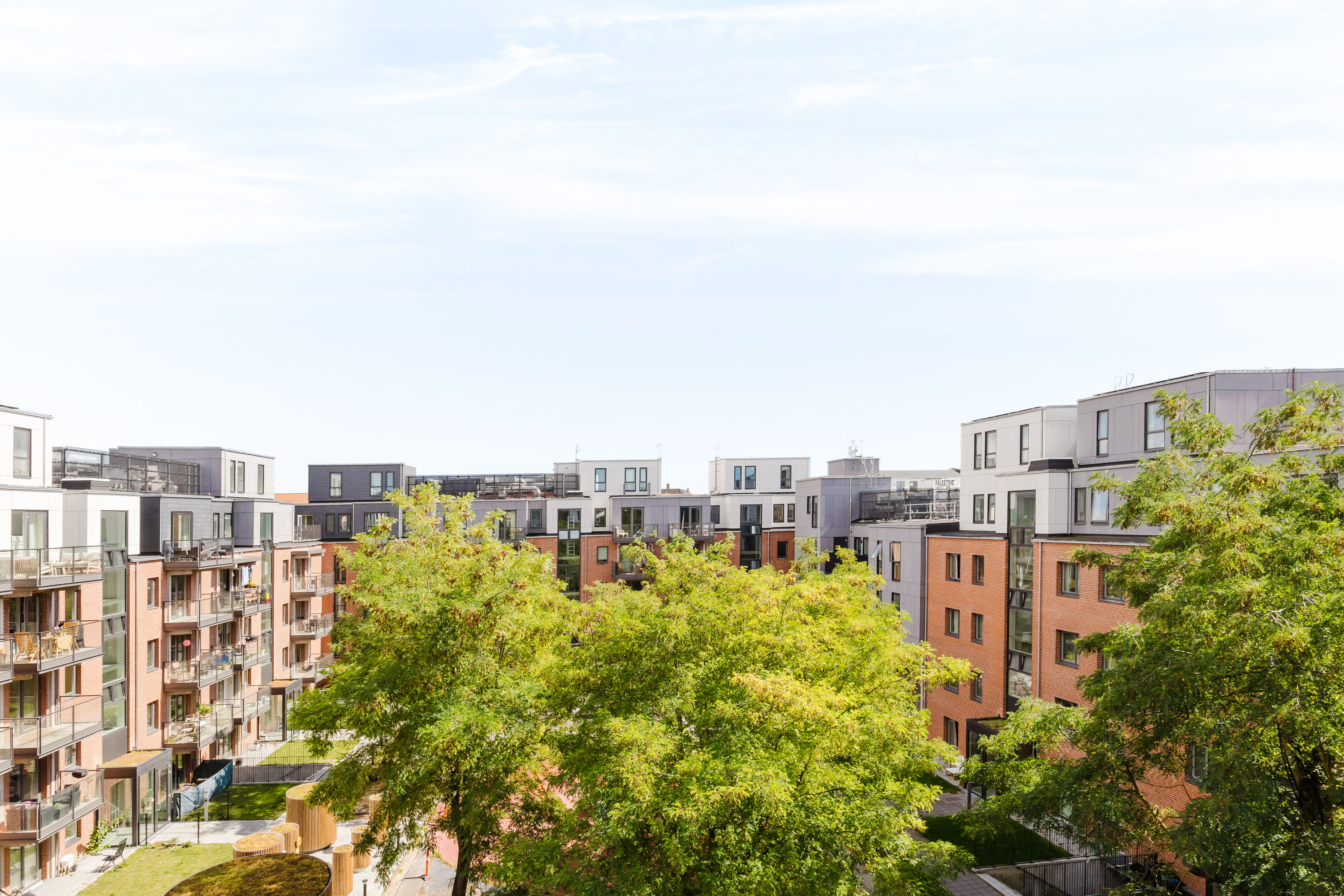 Fremhævet andet billede i fuldskærmstilstand. Billede af Mjølnerparken 54, 4. th., 2200 København N