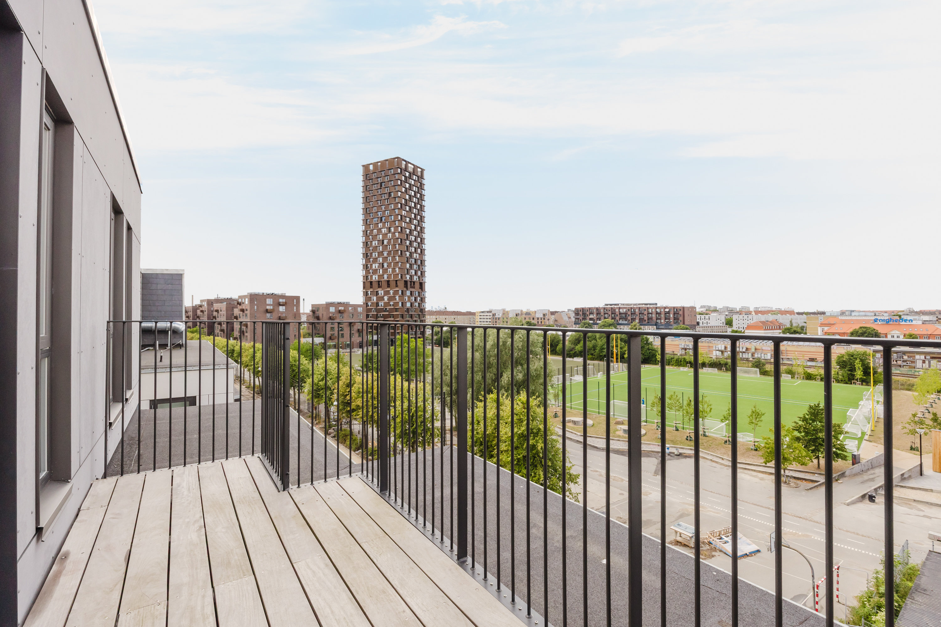 Fremhævet andet billede i fuldskærmstilstand. Billede af Mjølnerparken 54, 4. th., 2200 København N