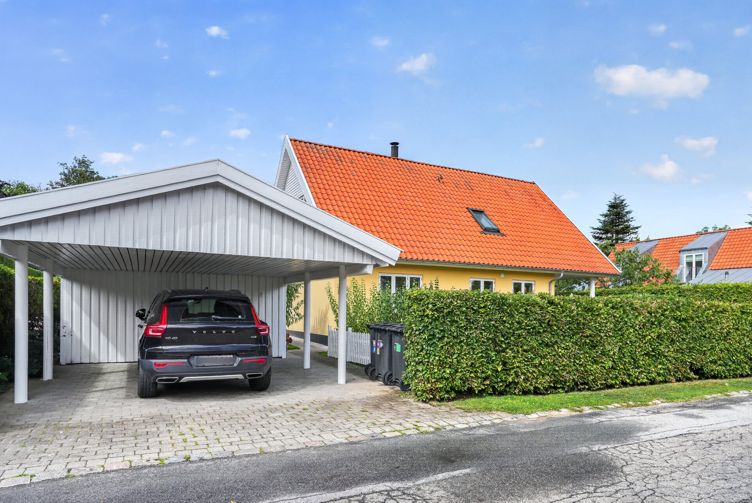 Fremhævet carport billede i fuldskærmstilstand. Billede af Ejlersvej 11, 3050 Humlebæk