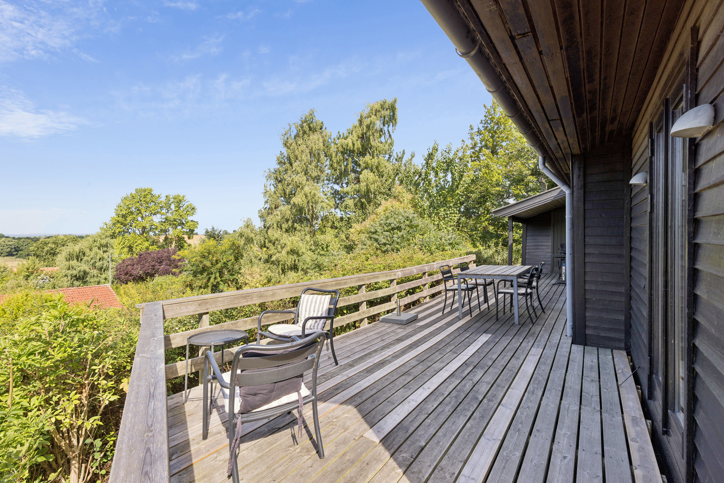 Fremhævet tagterrasse billede i fuldskærmstilstand. Billede af Rørmosen 27, Kårup, 4540 Fårevejle
