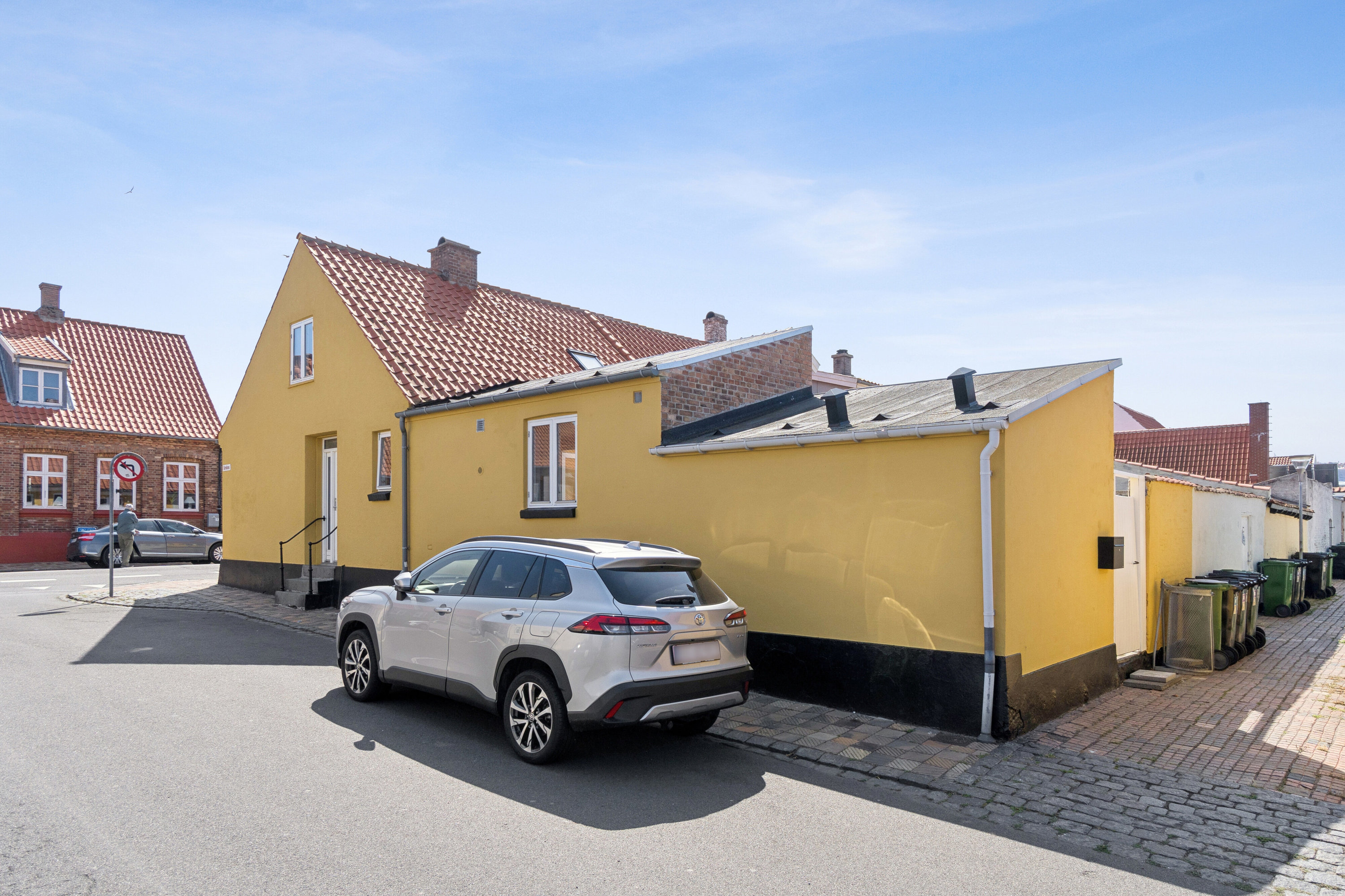 Fremhævet set fra vejen billede i fuldskærmstilstand. Billede af Kredsen 38, 3700 Rønne