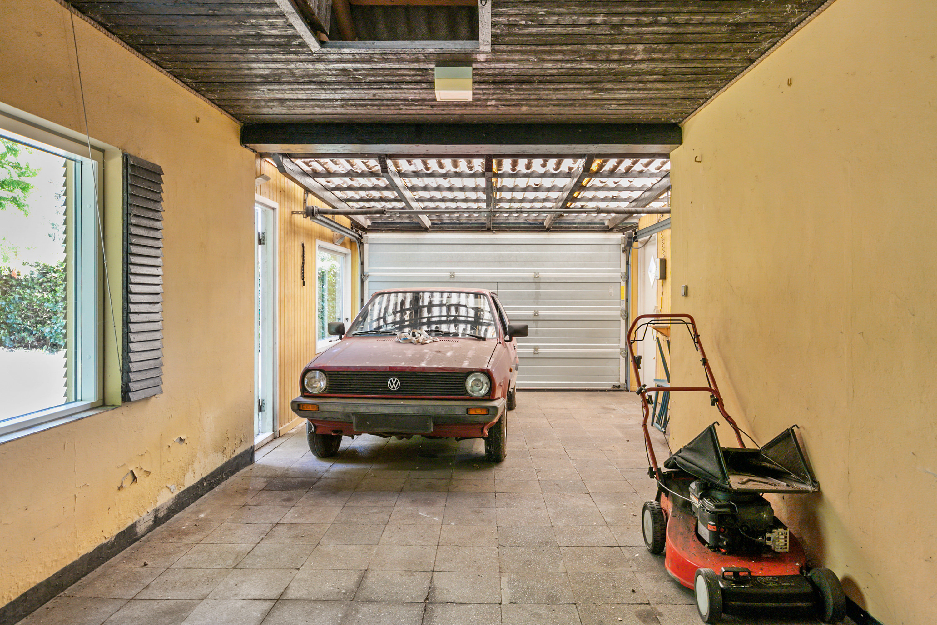Fremhævet garage billede i fuldskærmstilstand. Billede af Tranekærvej 104, Kaas, 9490 Pandrup