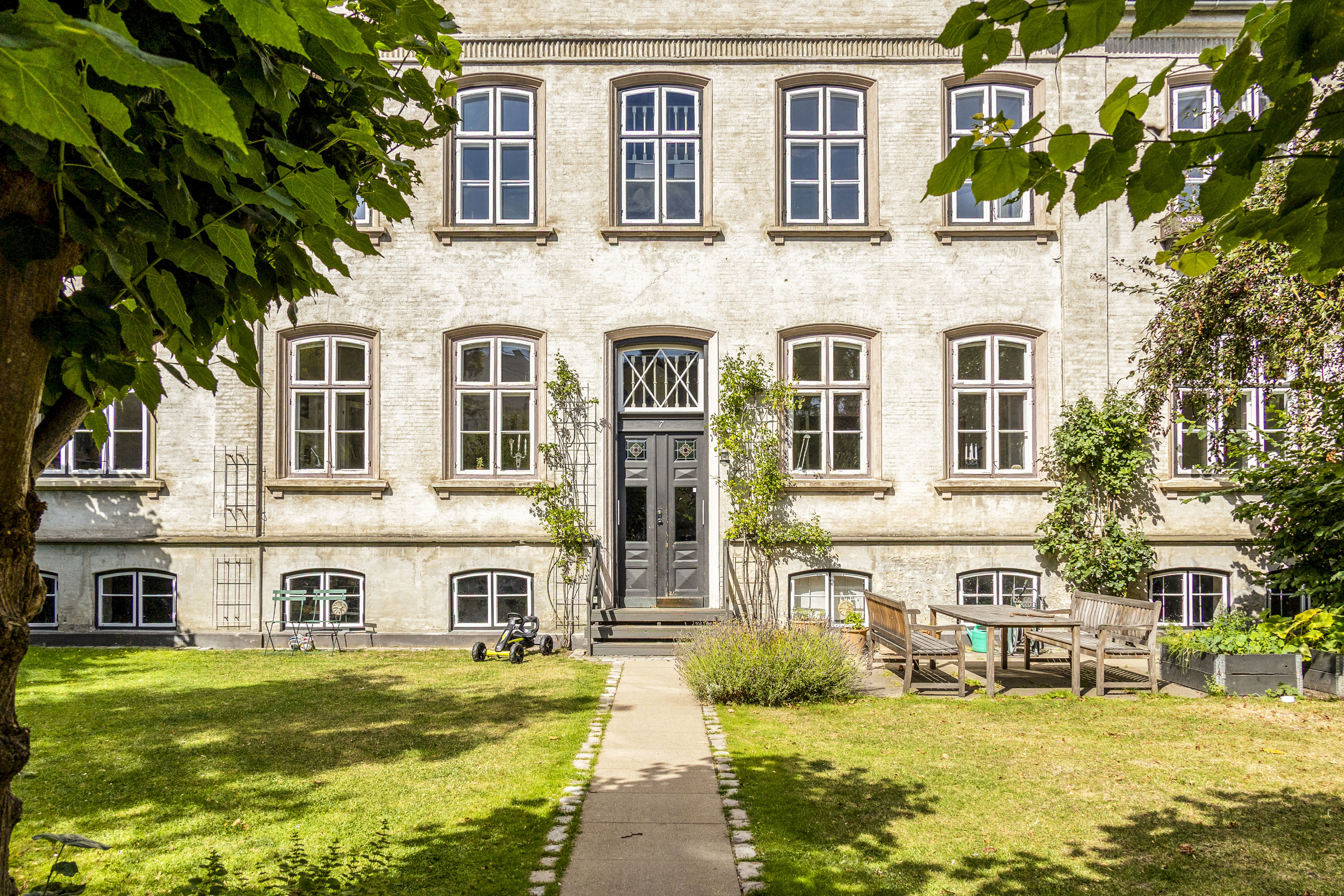 Fremhævet  billede i fuldskærmstilstand. Billede af Lykkesholms Allé 7B, 2. th., 1902 Frederiksberg C