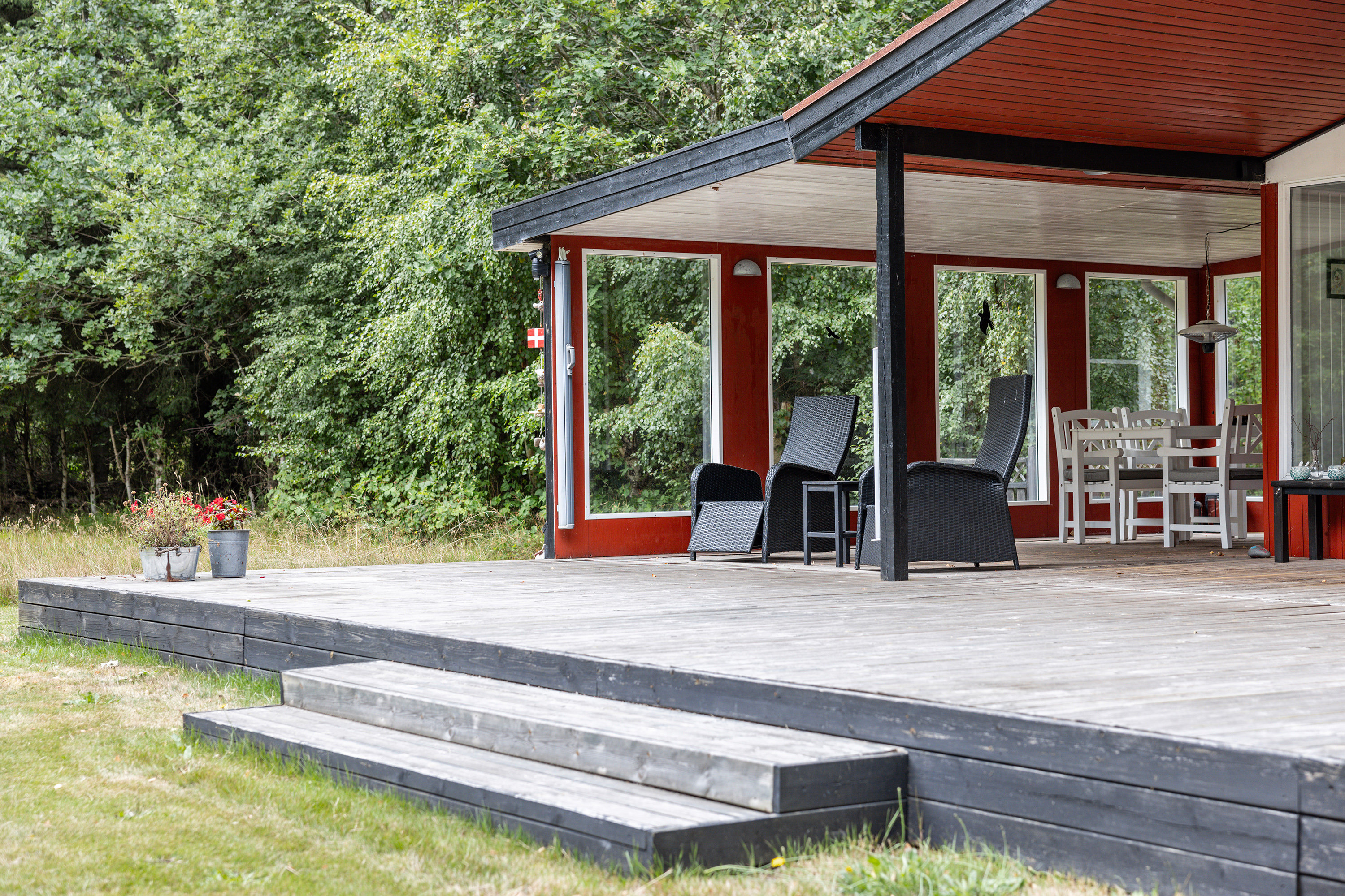 Fremhævet overdækket terrasse billede i fuldskærmstilstand. Billede af Ørredvej 29, Voerså, 9300 Sæby