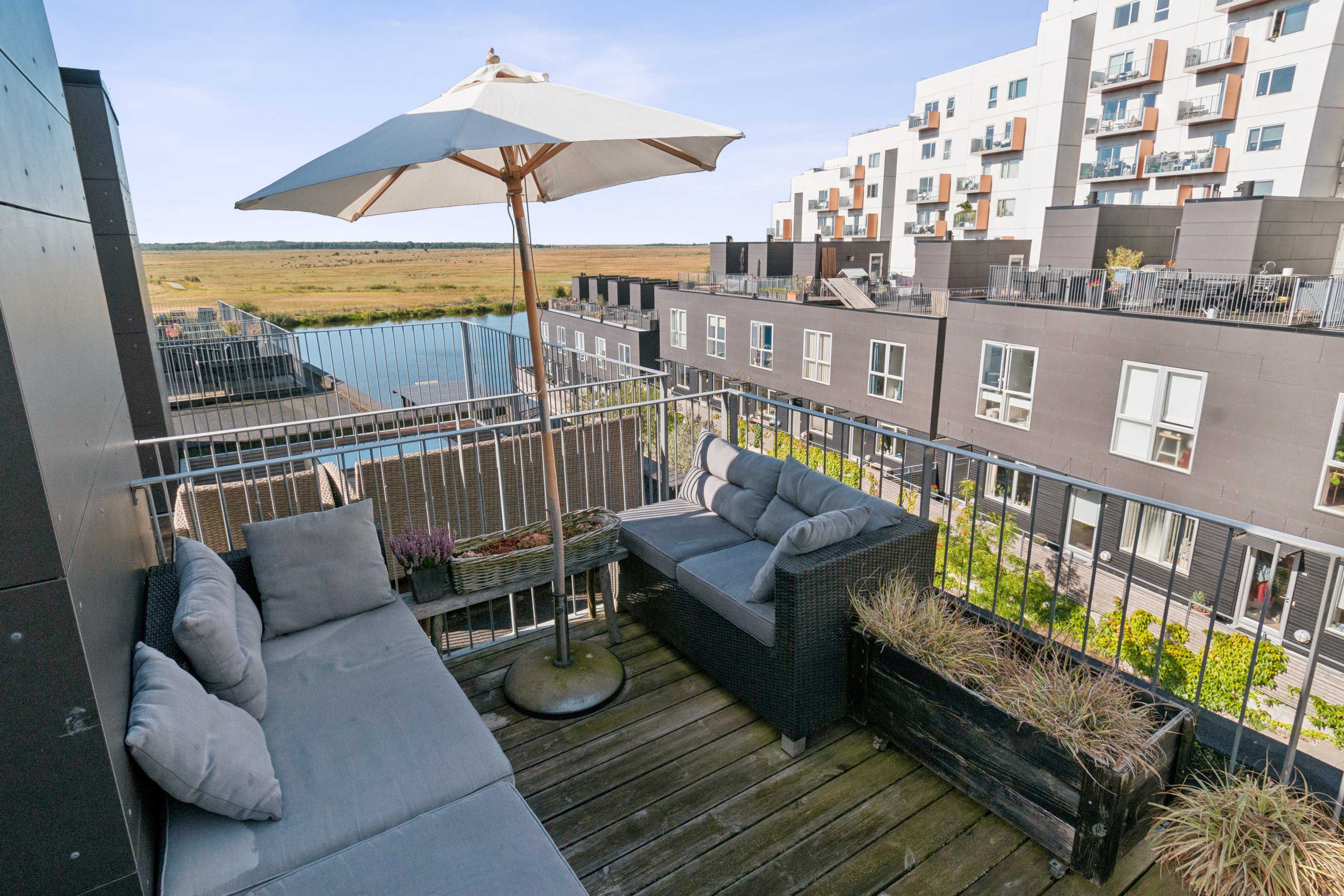 Fremhævet terrasse billede i fuldskærmstilstand. Billede af Richard Mortensens Vej 112, 2300 København S