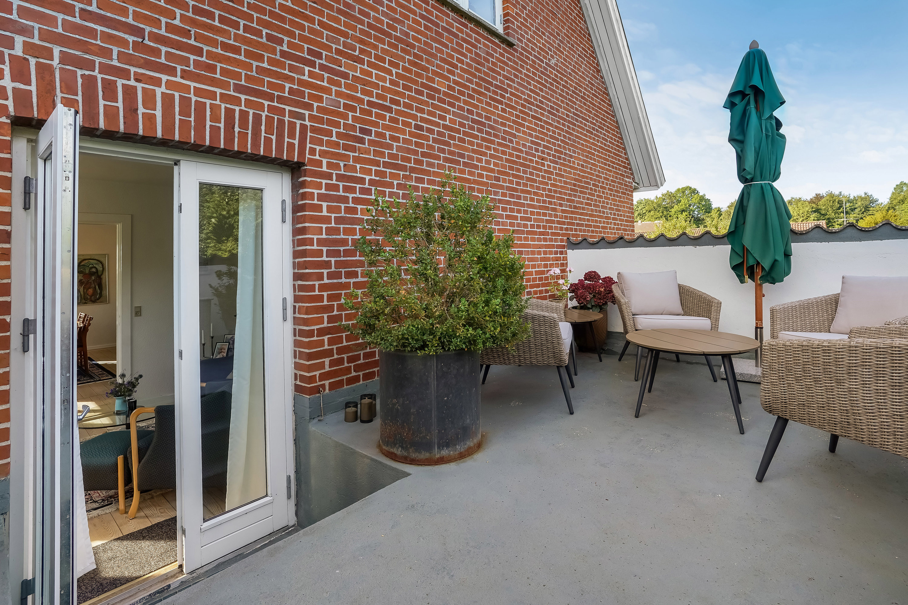 Fremhævet terrasse billede i fuldskærmstilstand. Billede af Vissenbjergvej 22, Tommerup St, 5690 Tommerup