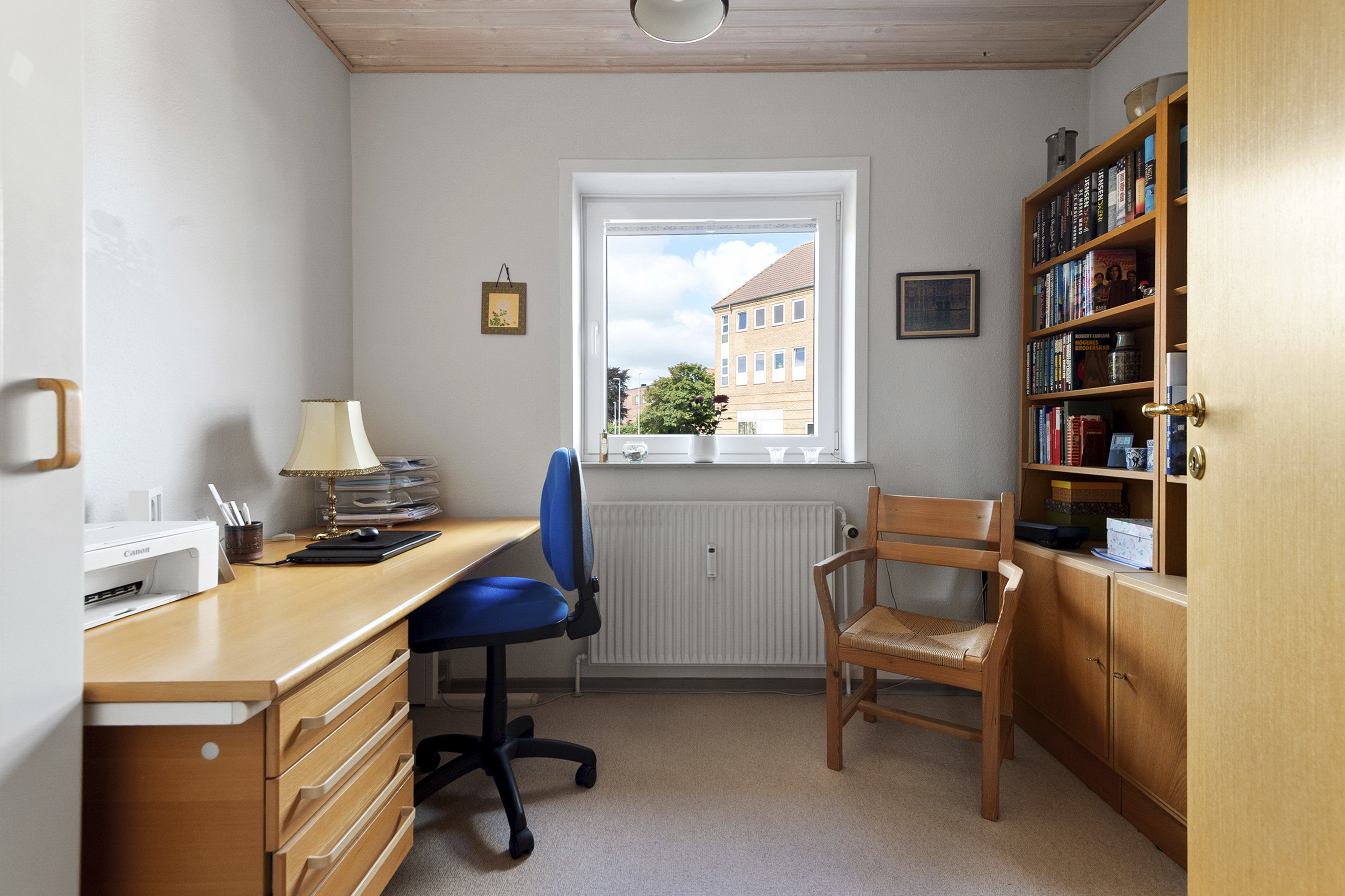 Fremhævet kontor billede i fuldskærmstilstand. Billede af Ringen 56, 1. th., 6700 Esbjerg