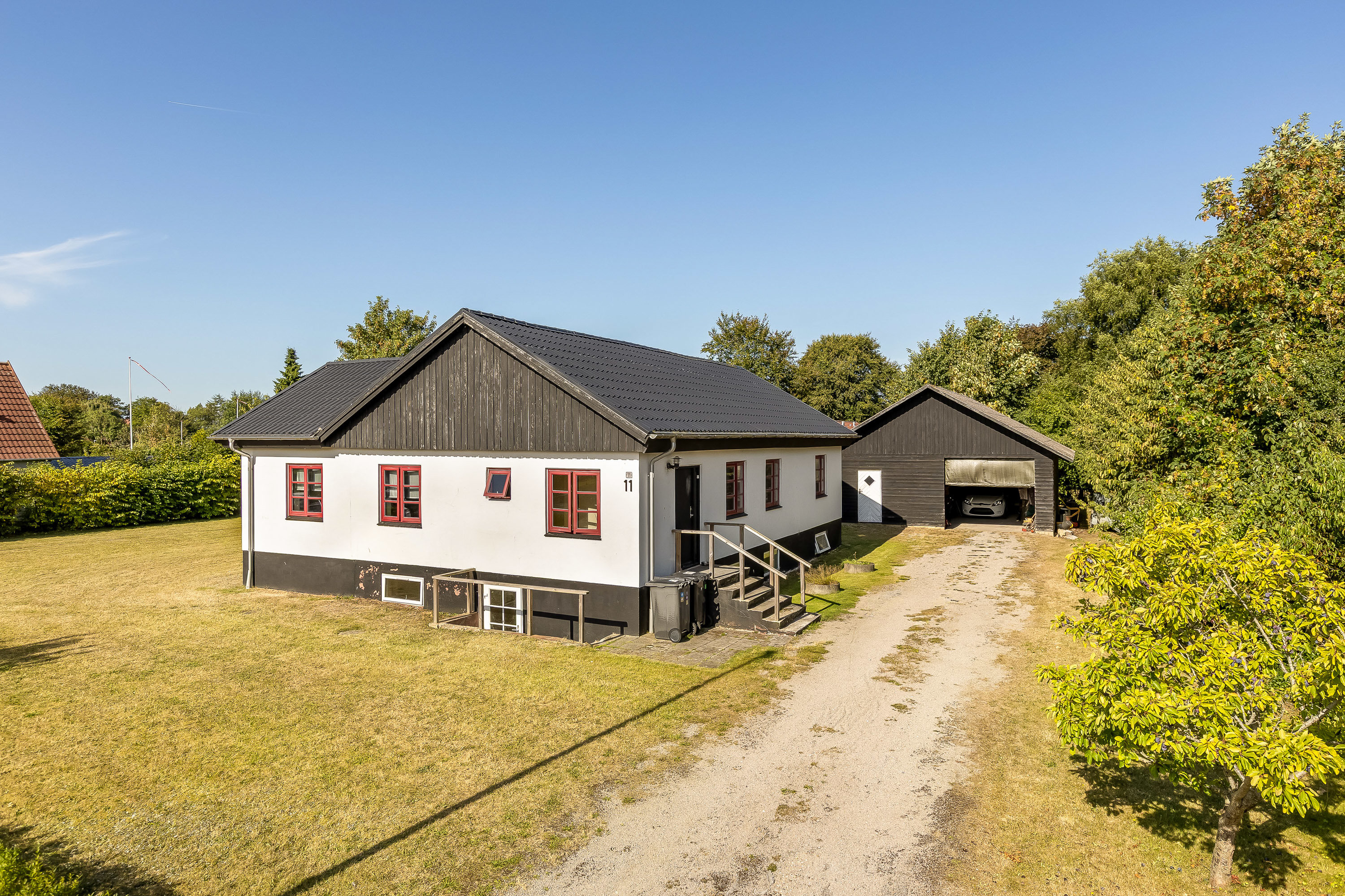 Østervej 11, 6880 Tarm