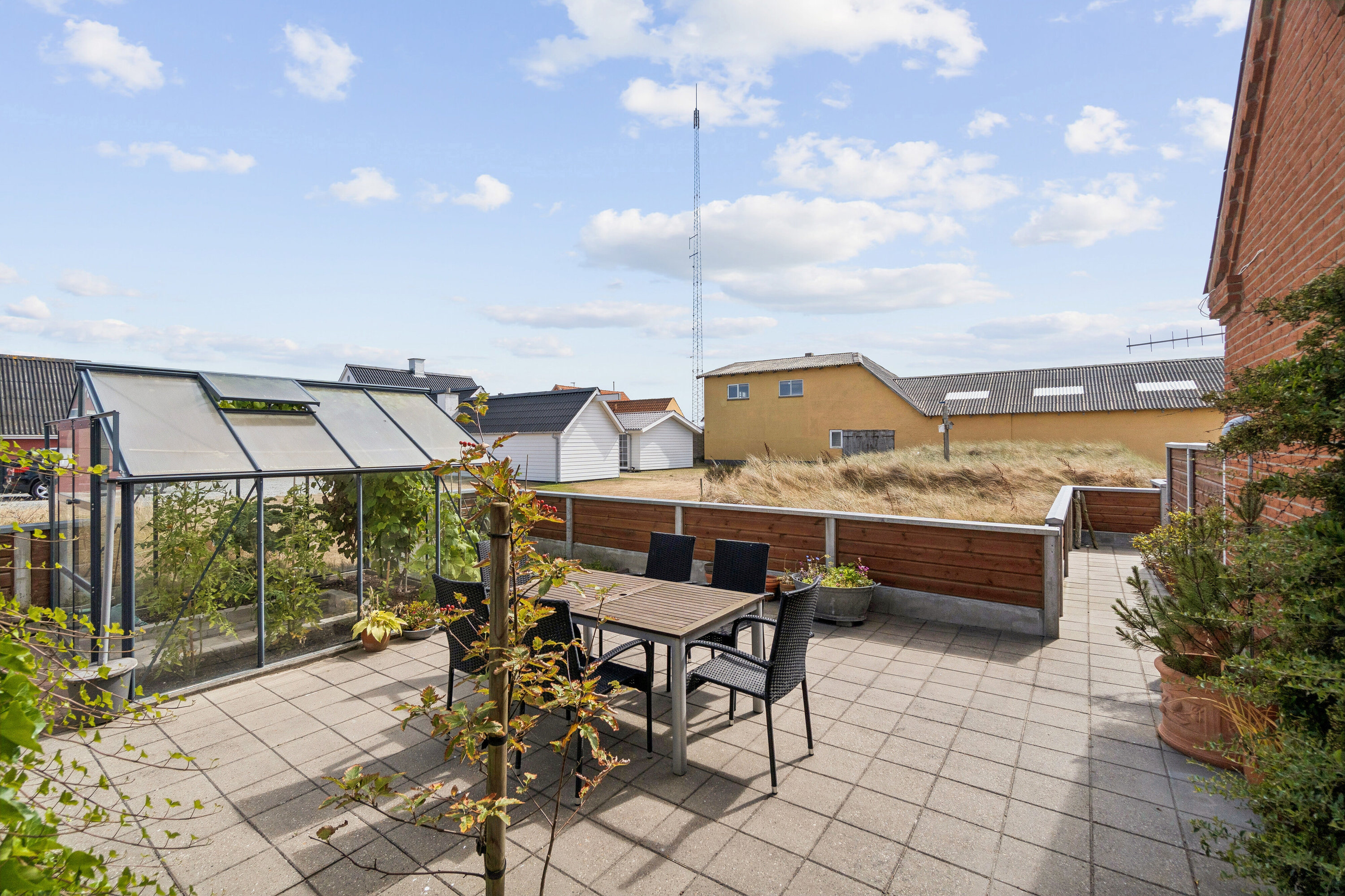Fremhævet terrasse billede i fuldskærmstilstand. Billede af Jørgen Hedes Vej 8, Vorupør, 7700 Thisted