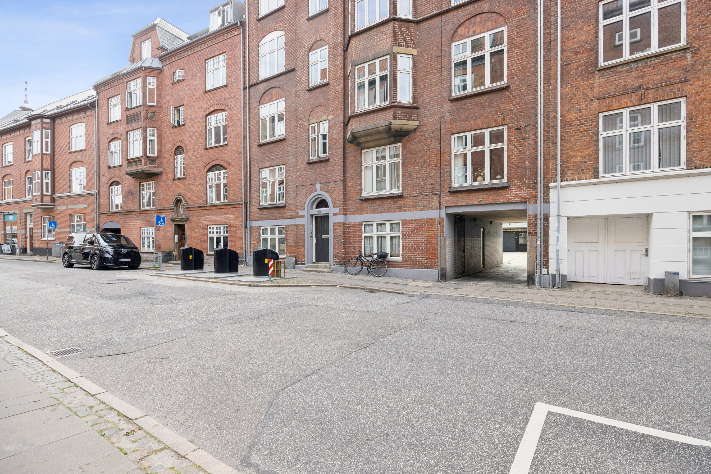 Fremhævet andet billede i fuldskærmstilstand. Billede af Holbergsgade 20, 2. th., 9000 Aalborg