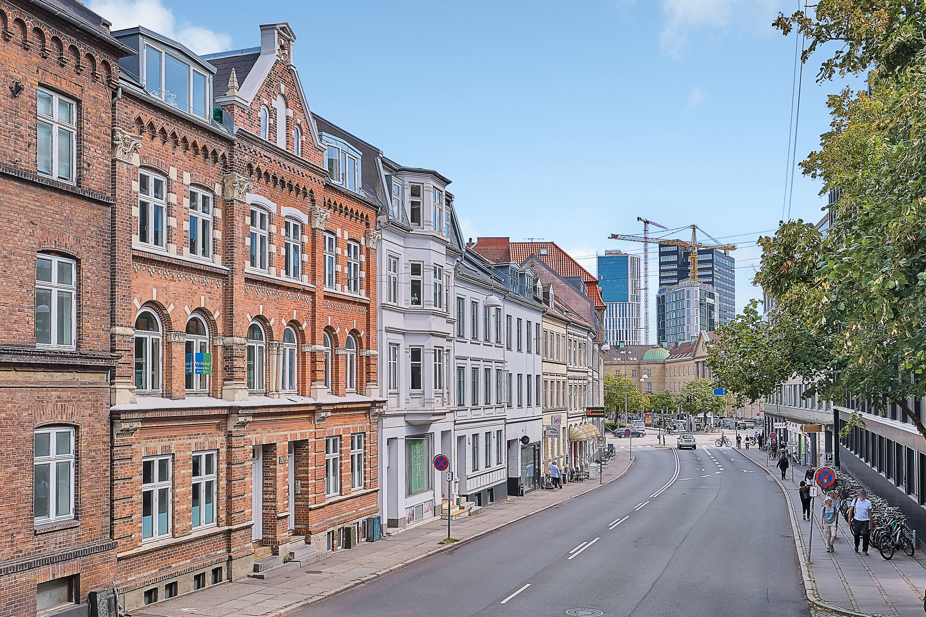 Fremhævet facade billede i fuldskærmstilstand. Billede af Banegårdsgade 21, 3., 8000 Aarhus C