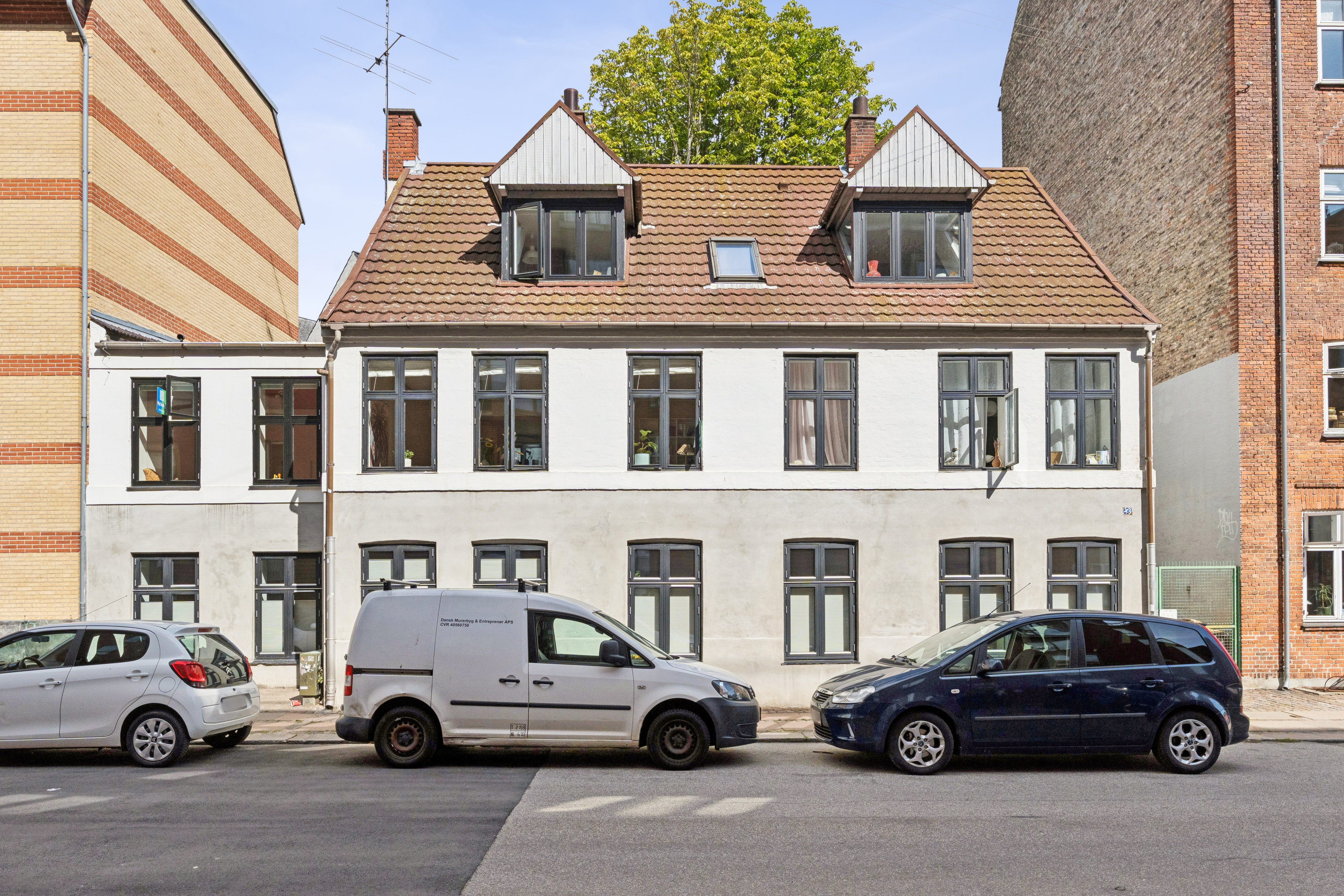 Fremhævet andet billede i fuldskærmstilstand. Billede af Viborggade 43, 1. th., 2100 København Ø