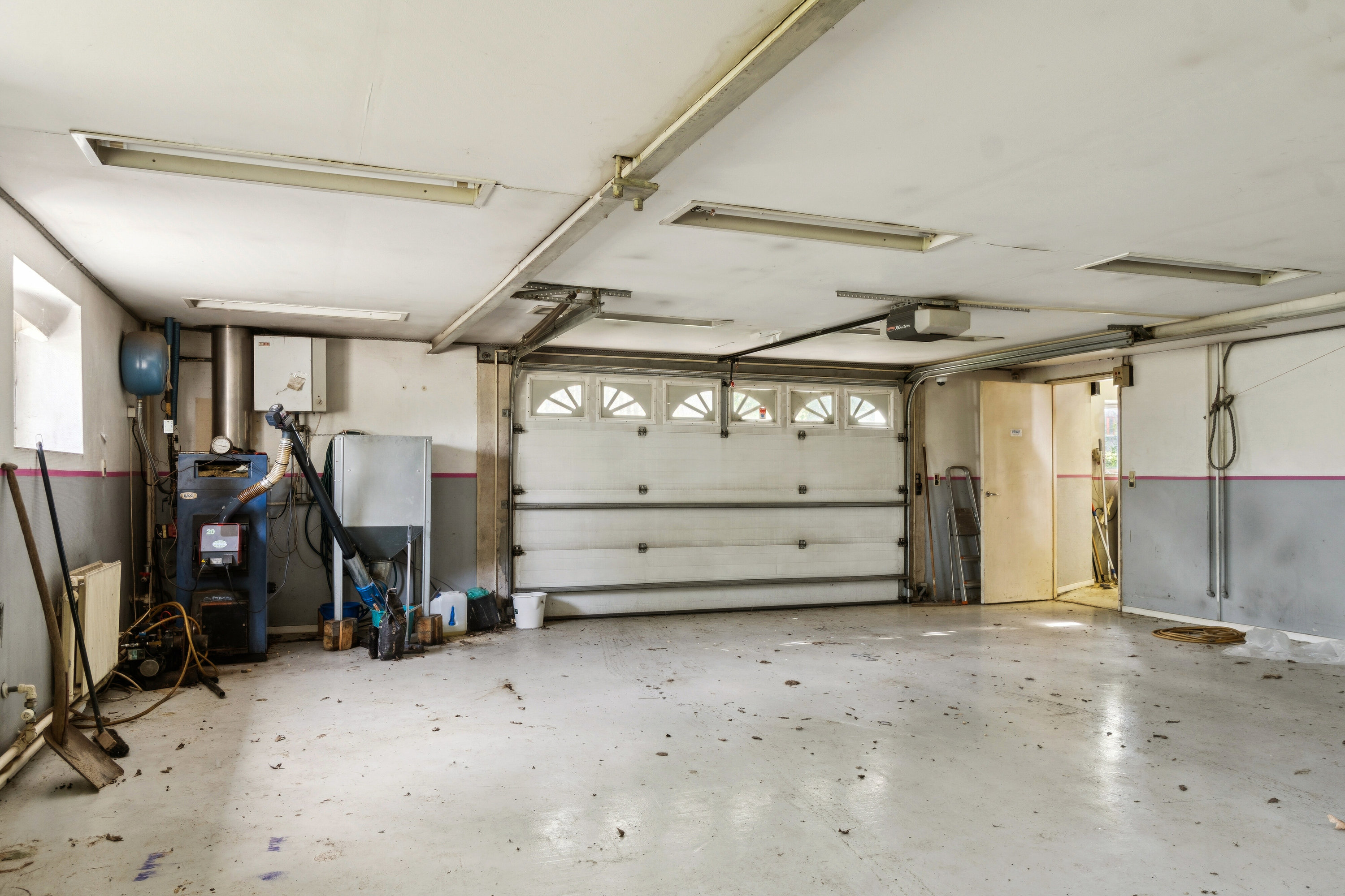 Fremhævet garage billede i fuldskærmstilstand. Billede af Ørslevvej 11, Vedskølle, 4230 Skælskør