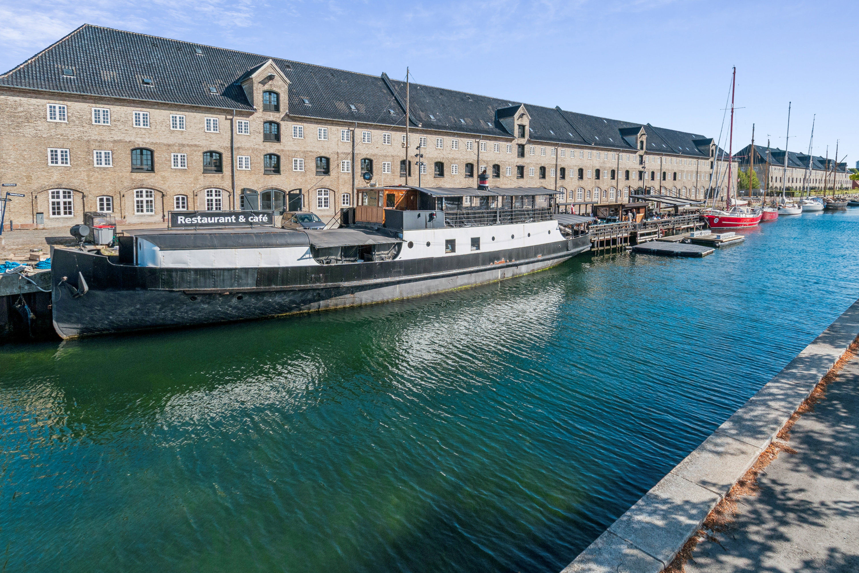 Fremhævet omgivelser billede i fuldskærmstilstand. Billede af Takkelloftvej 31, 1437 København K