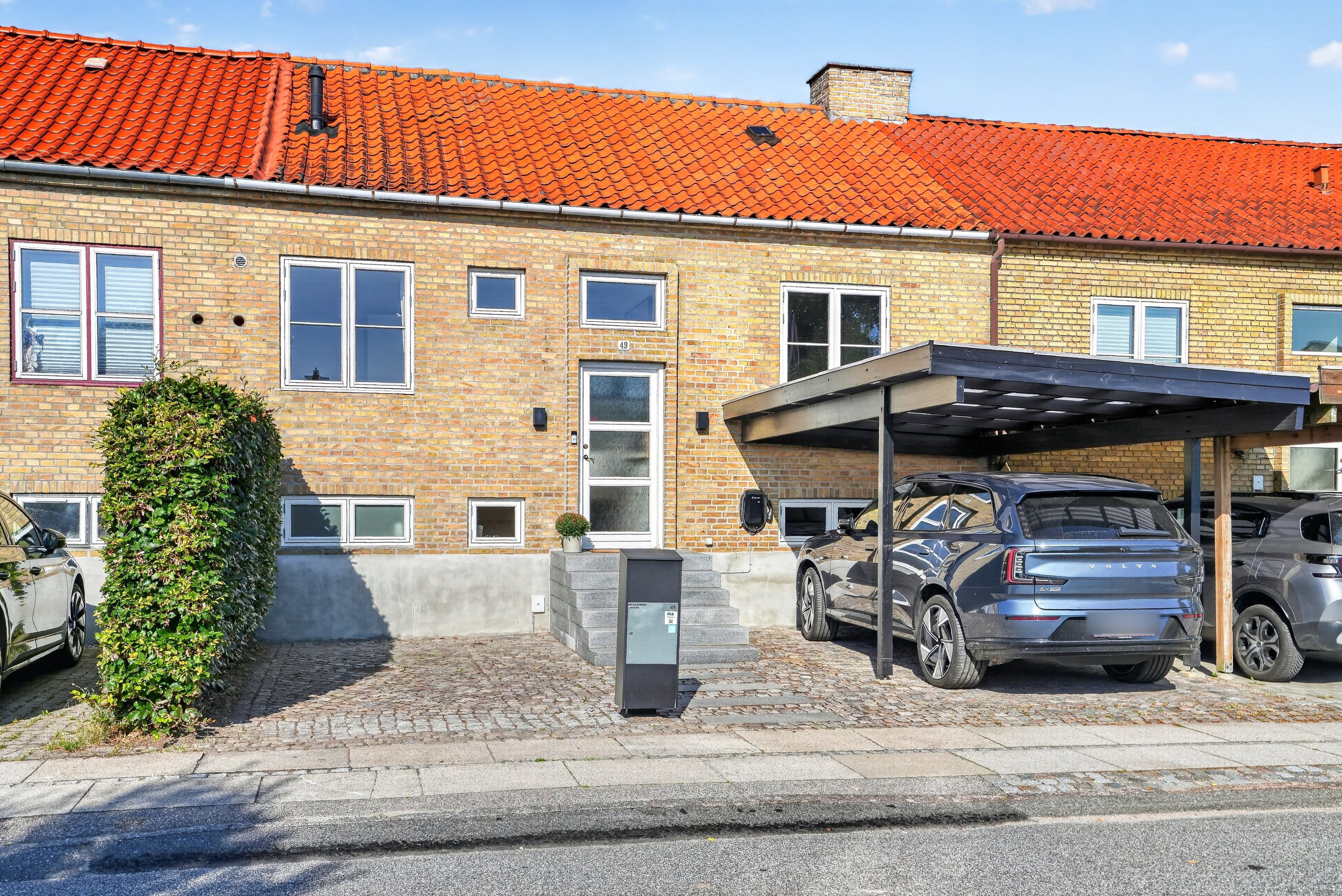 Fremhævet ejendommen billede i fuldskærmstilstand. Billede af Porsevænget 49, 2800 Kongens Lyngby