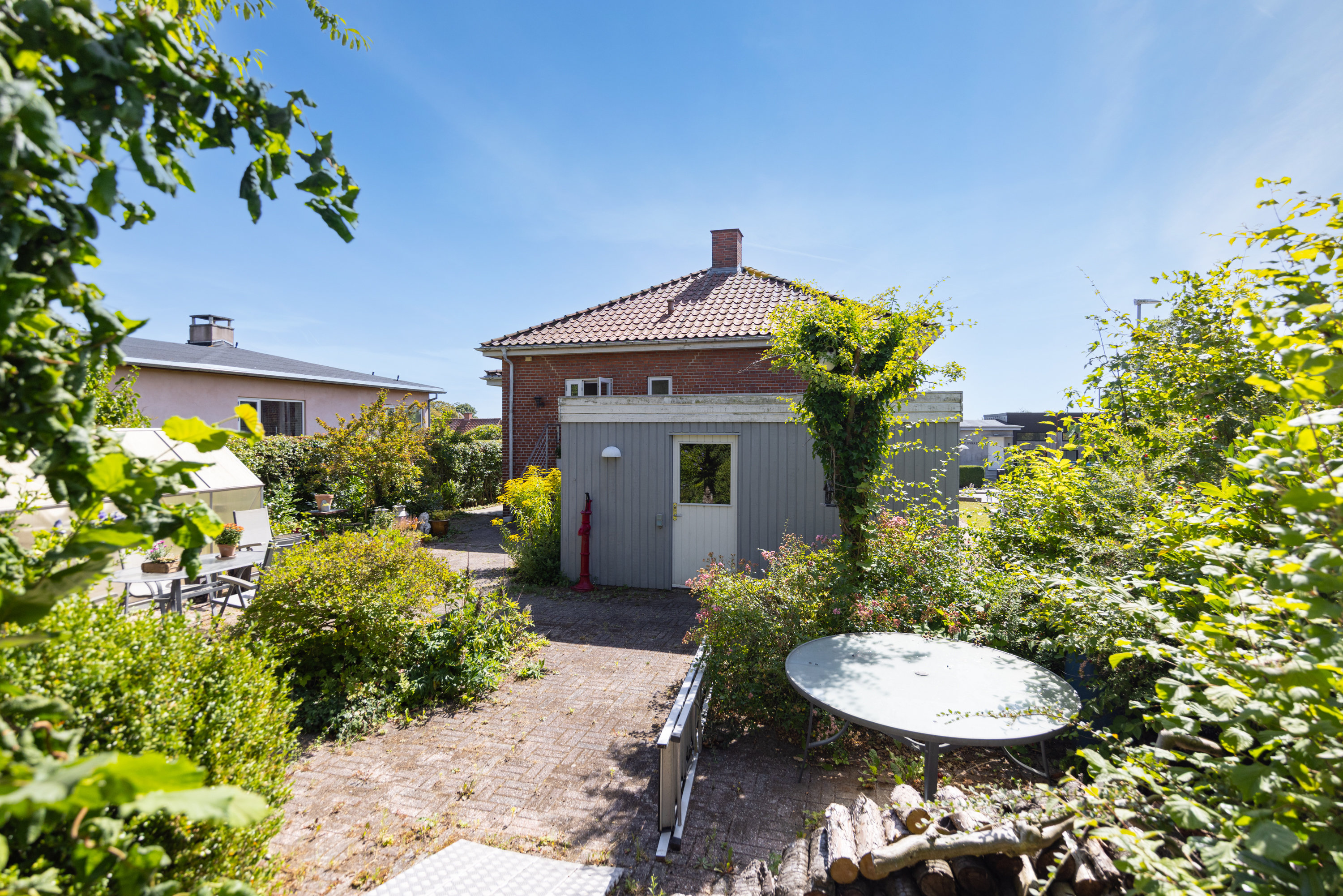 Fremhævet  billede i fuldskærmstilstand. Billede af Østrevej 33, Hasle, 8210 Aarhus V