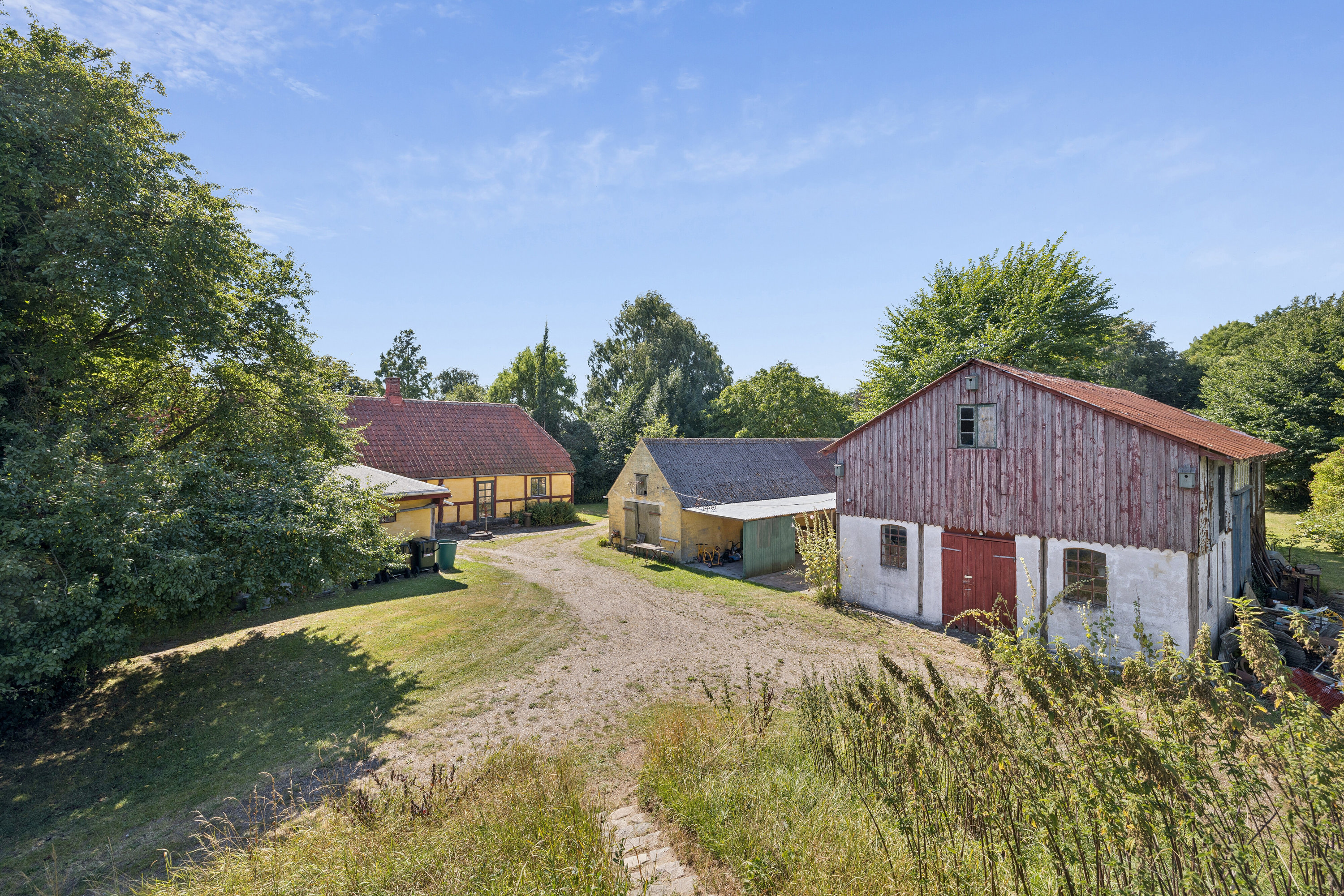 Fremhævet set fra vejen billede i fuldskærmstilstand. Billede af Spodsbjergvej 219, Gammel Skrøbelev, 5900 Rudkøbing