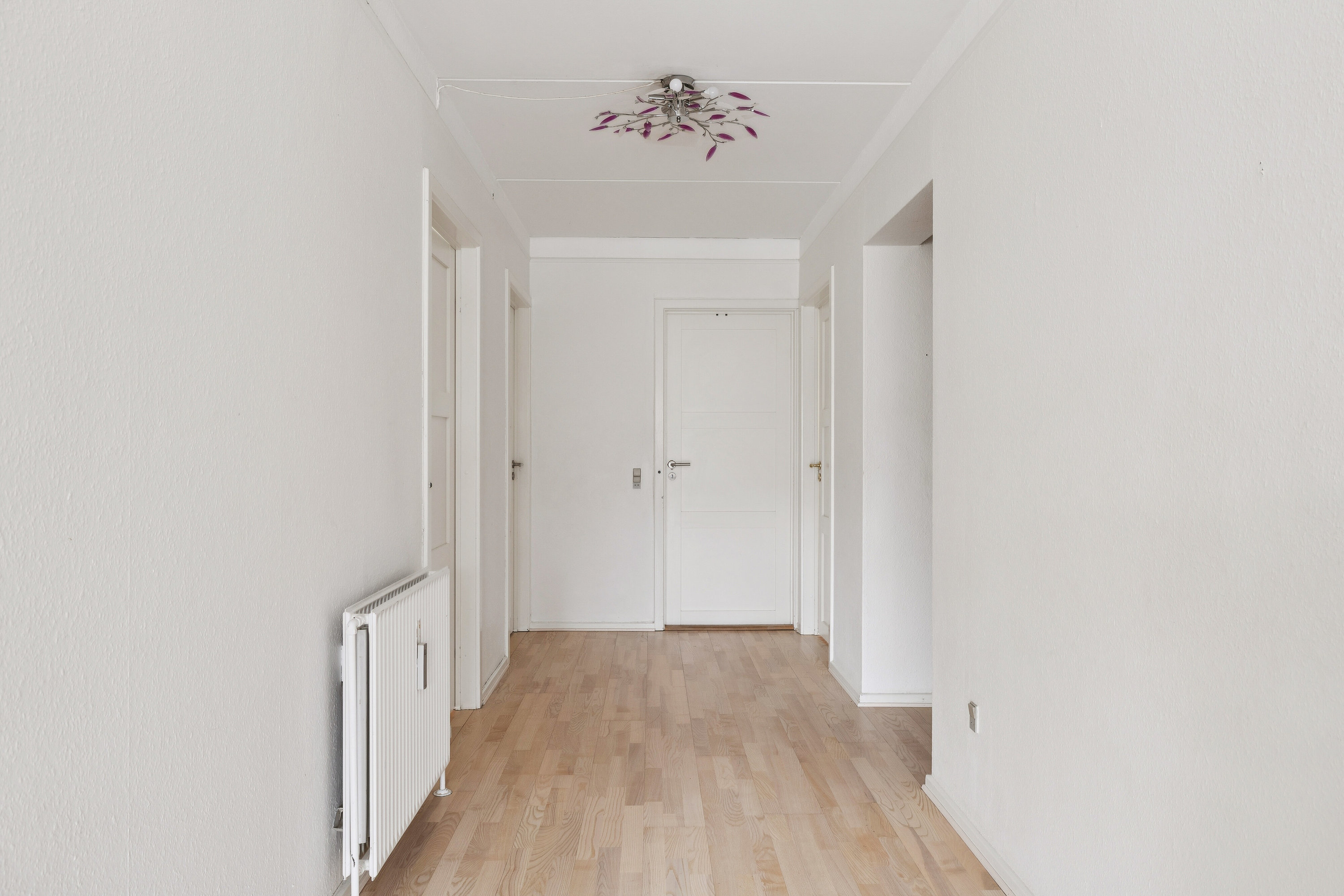 Fremhævet hall billede i fuldskærmstilstand. Billede af Nørregade 5C, 1. th., 9480 Løkken