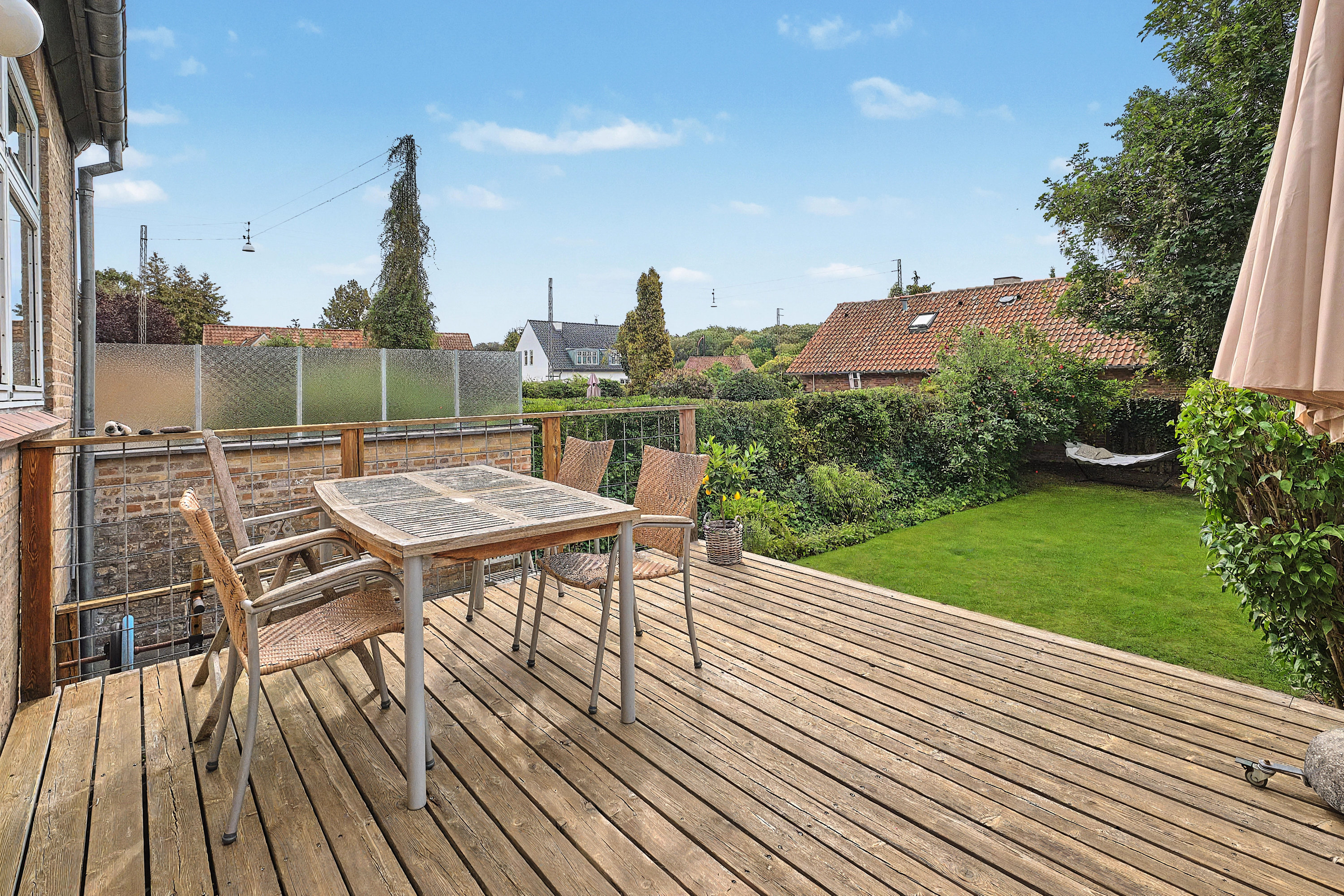 Fremhævet terrasse billede i fuldskærmstilstand. Billede af Ellemarksvej 29, 8000 Aarhus C