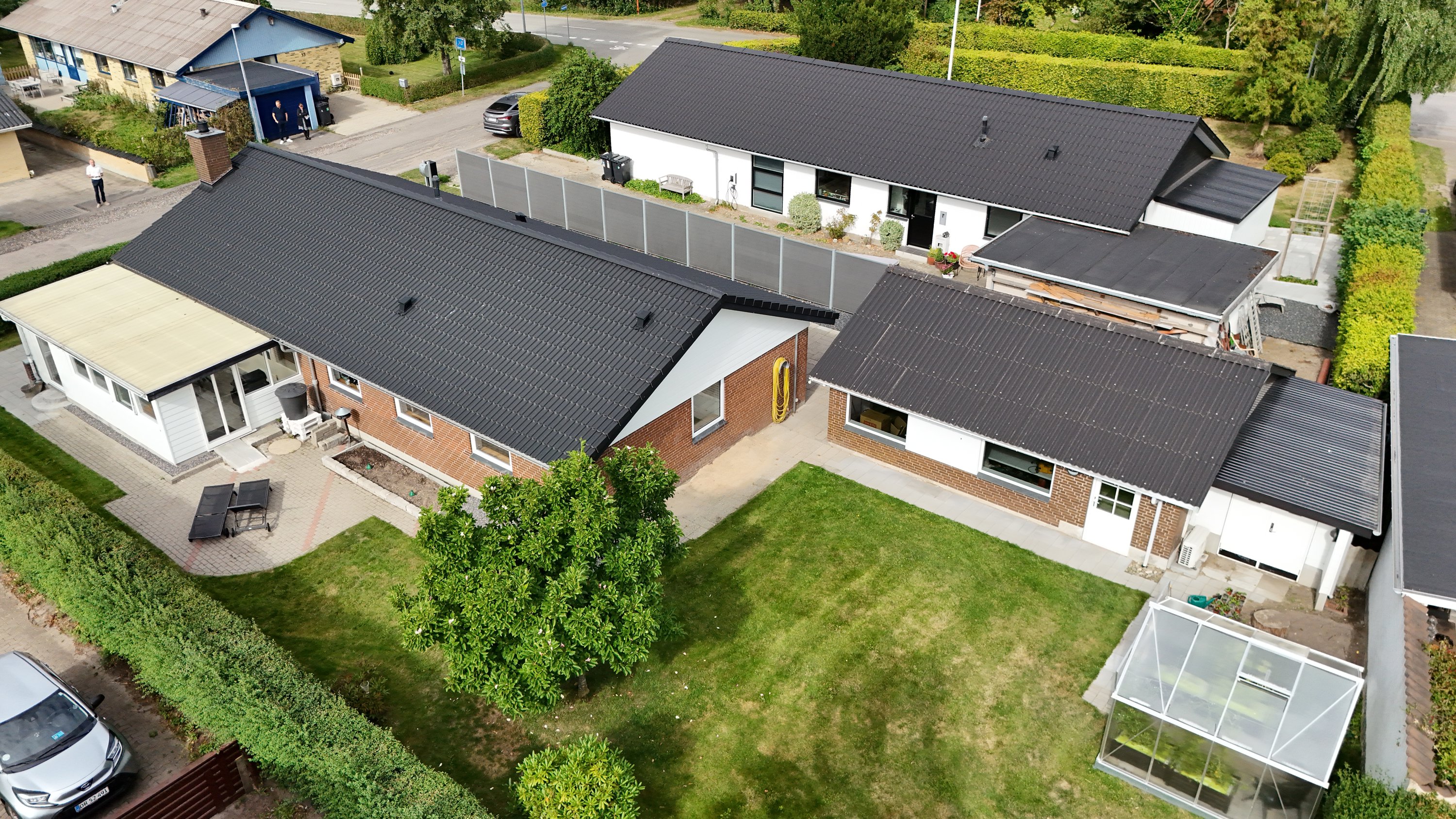 Fremhævet drone billede i fuldskærmstilstand. Billede af Rønnebærvej 24, 9500 Hobro