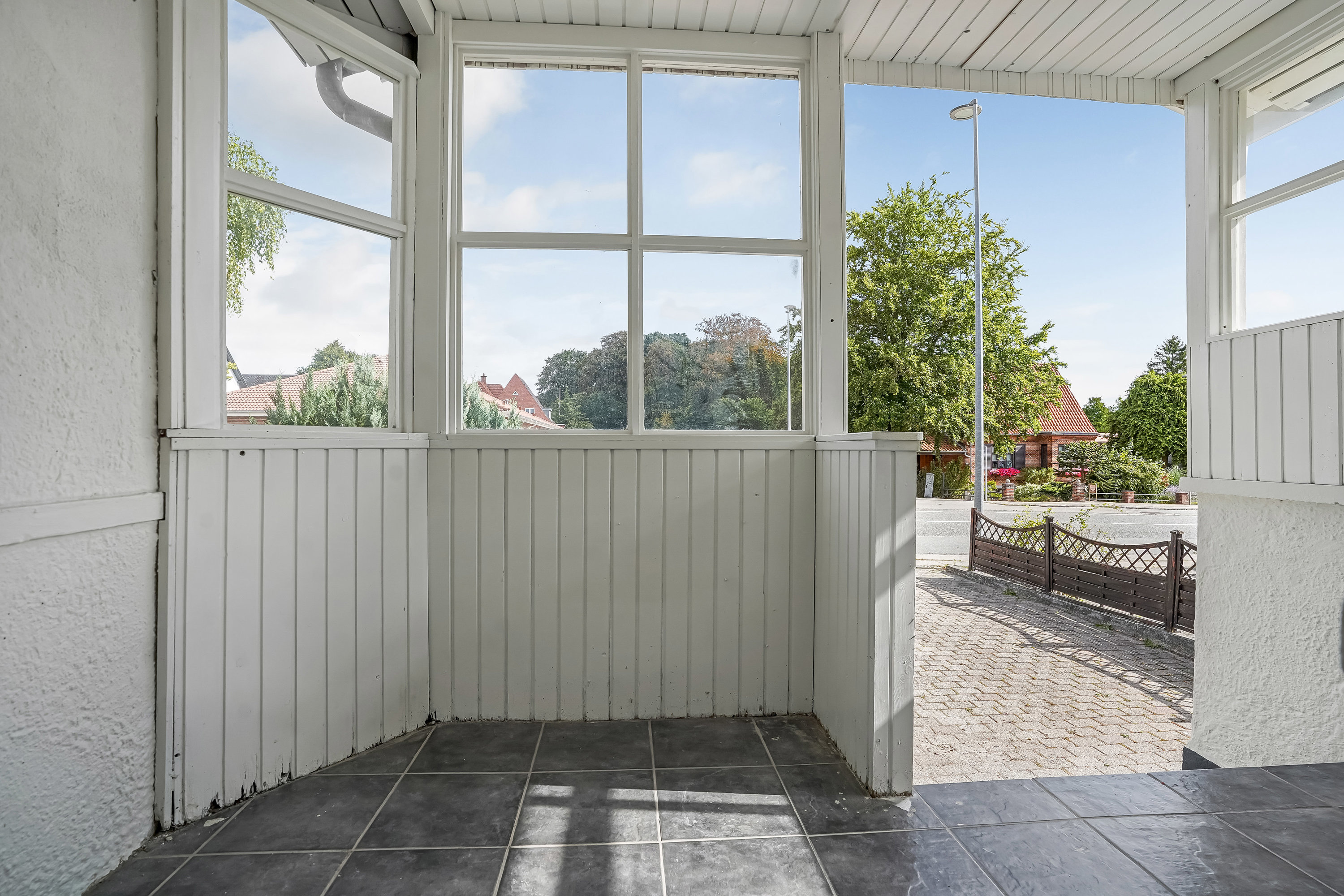 Fremhævet entré billede i fuldskærmstilstand. Billede af Bogensevej 32, Næsby, 5270 Odense N
